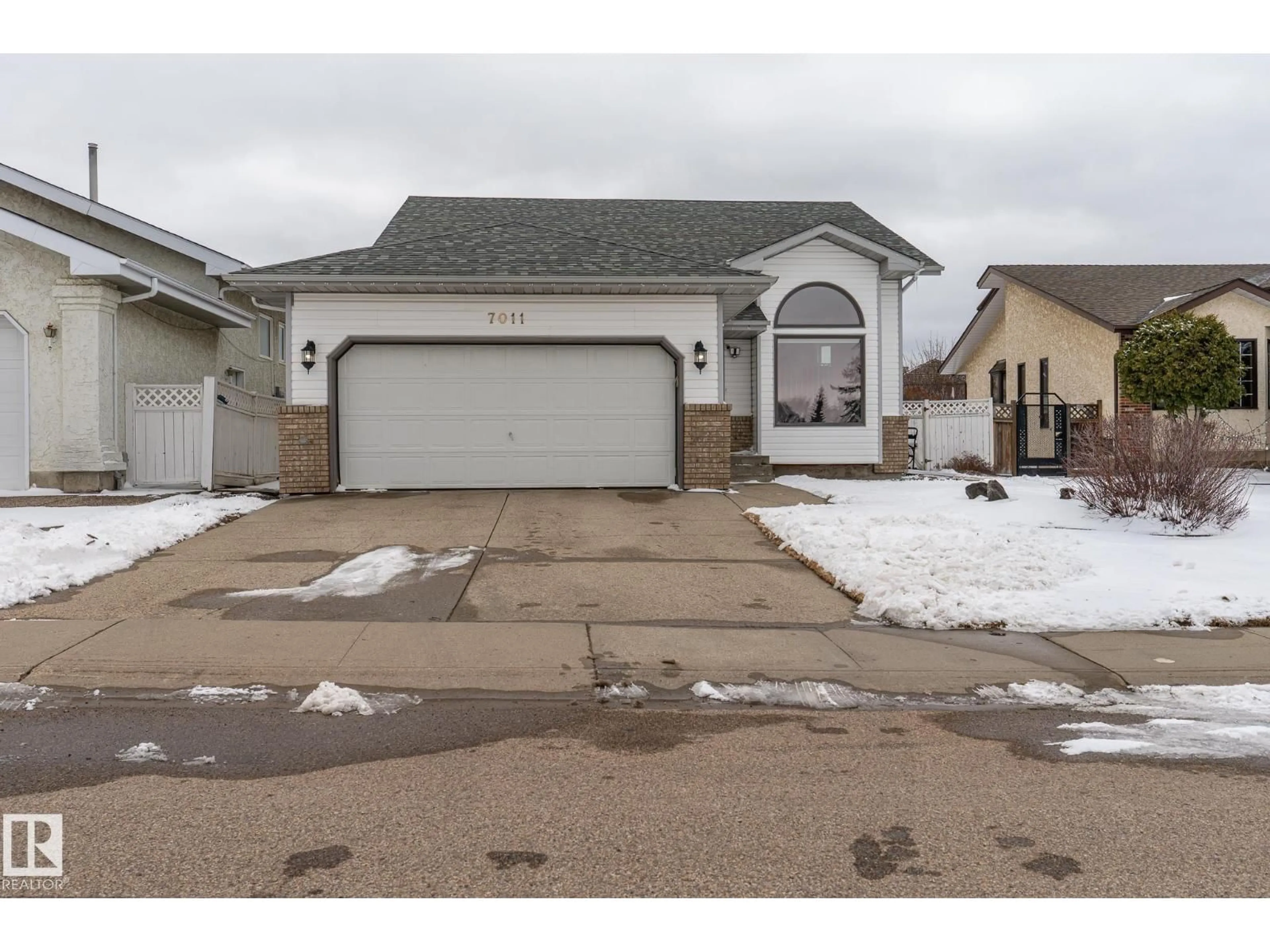 Unknown for NW - 7011 158 AV, Edmonton Alberta T5Z2Z5