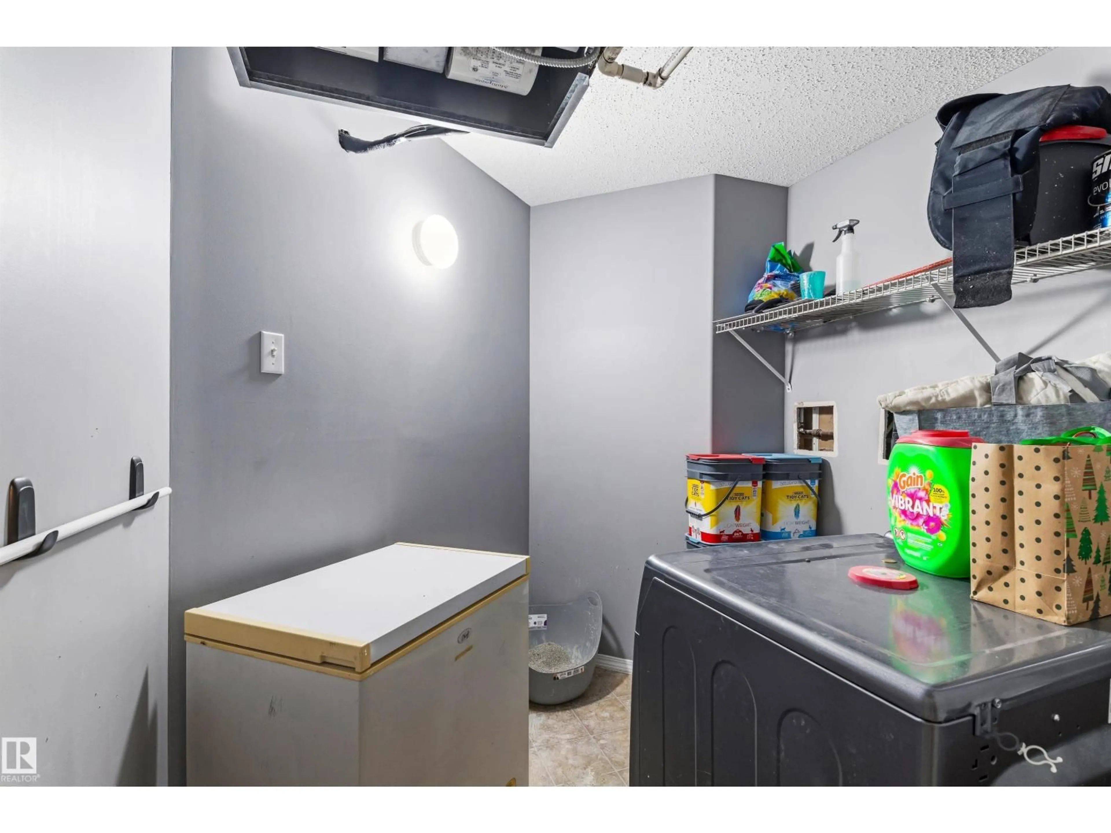 Laundry room for 106 - 1705 7 AV, Cold Lake Alberta T9M0A6