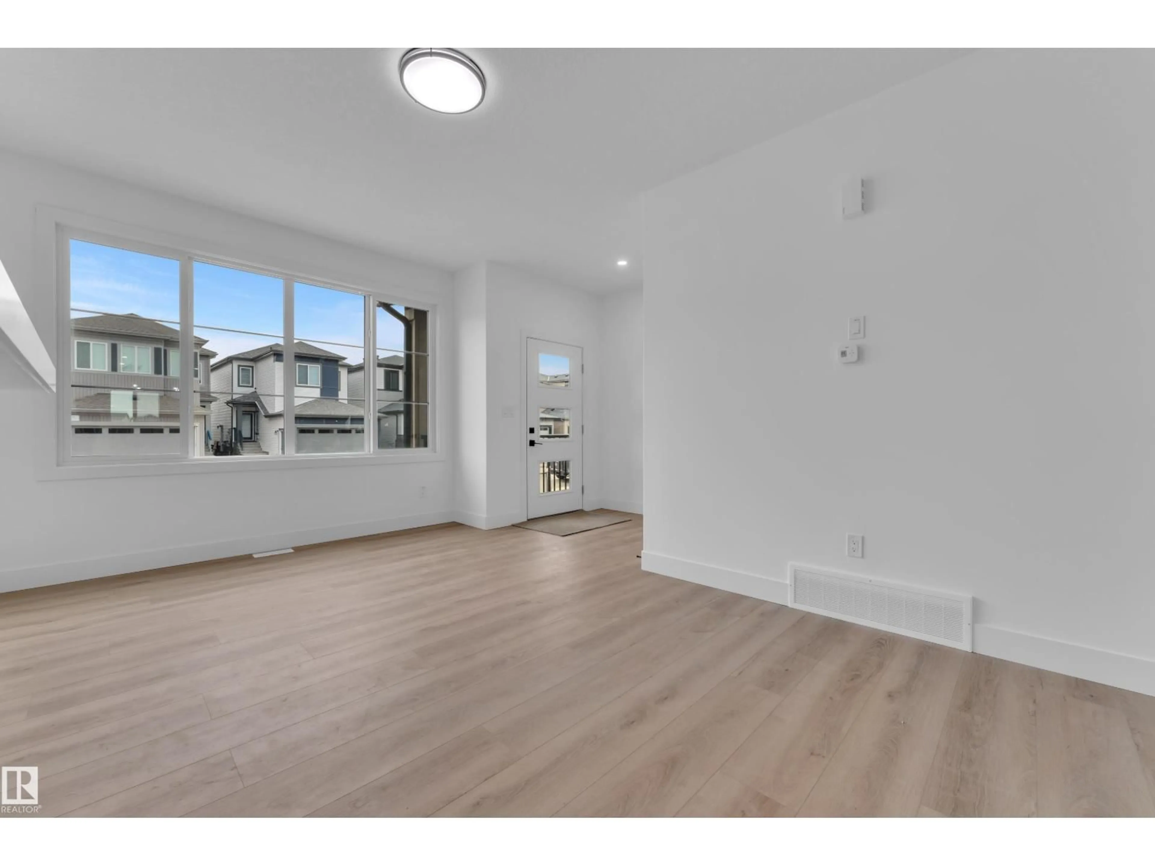 A pic of a room for 277 MUNN WY, Leduc Alberta T9E1V1