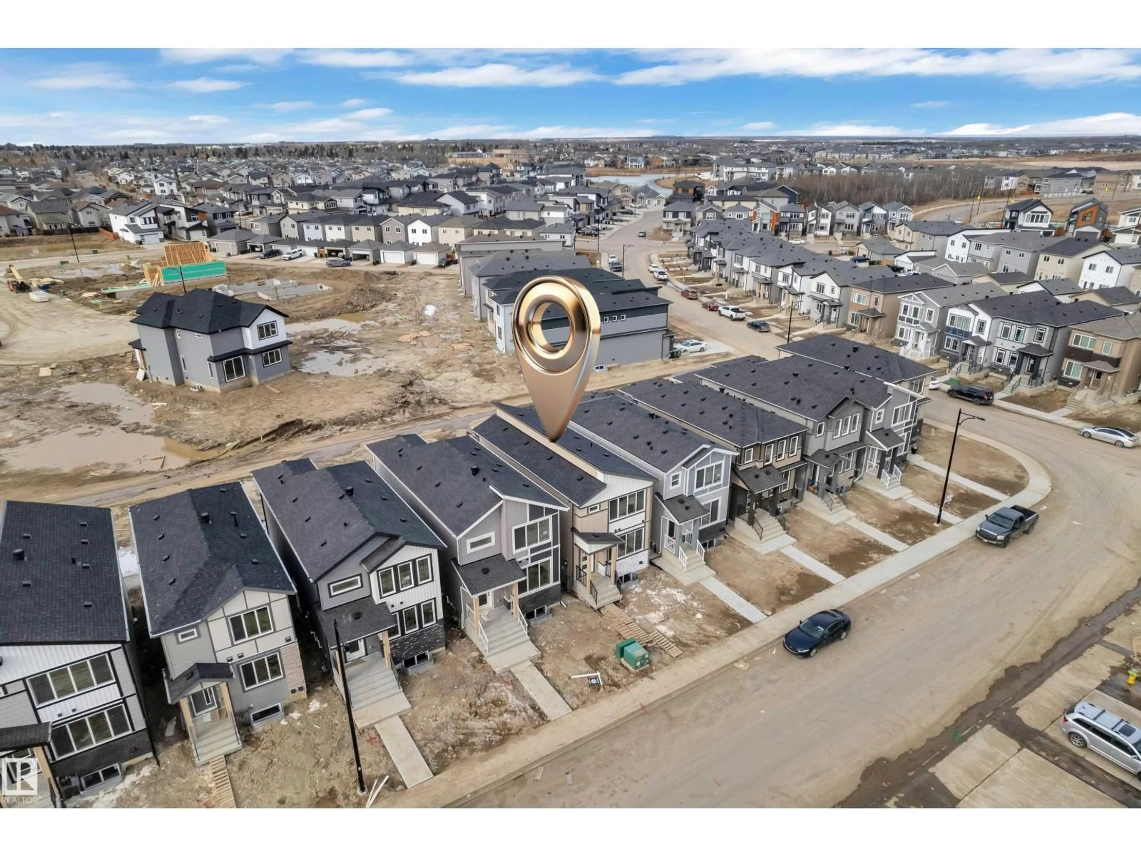 A pic from outside/outdoor area/front of a property/back of a property/a pic from drone, street for 285 MUNN WY, Leduc Alberta T9E1V1