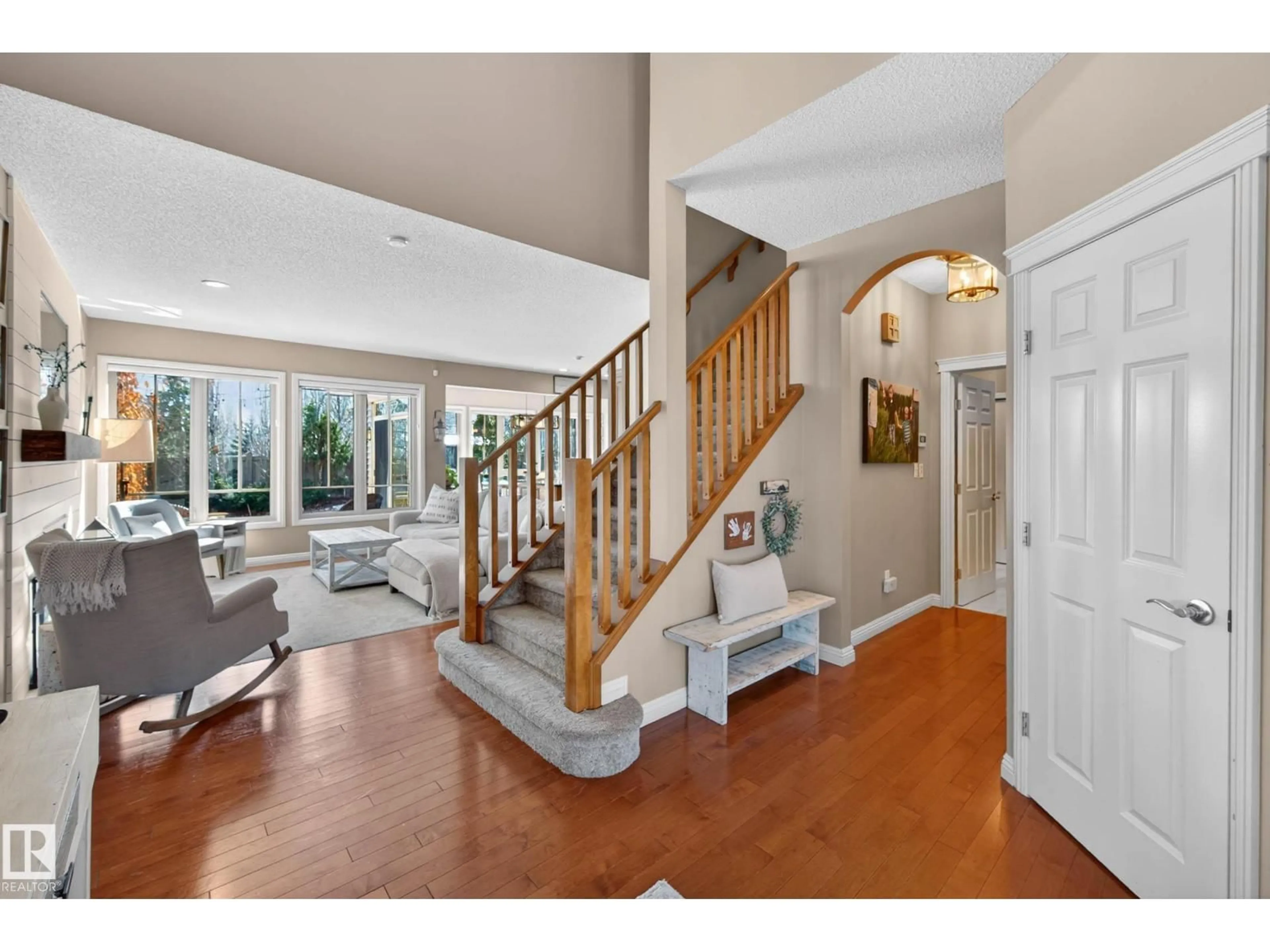 Unknown for 1110 ARMITAGE CR, Edmonton Alberta T6W0H2