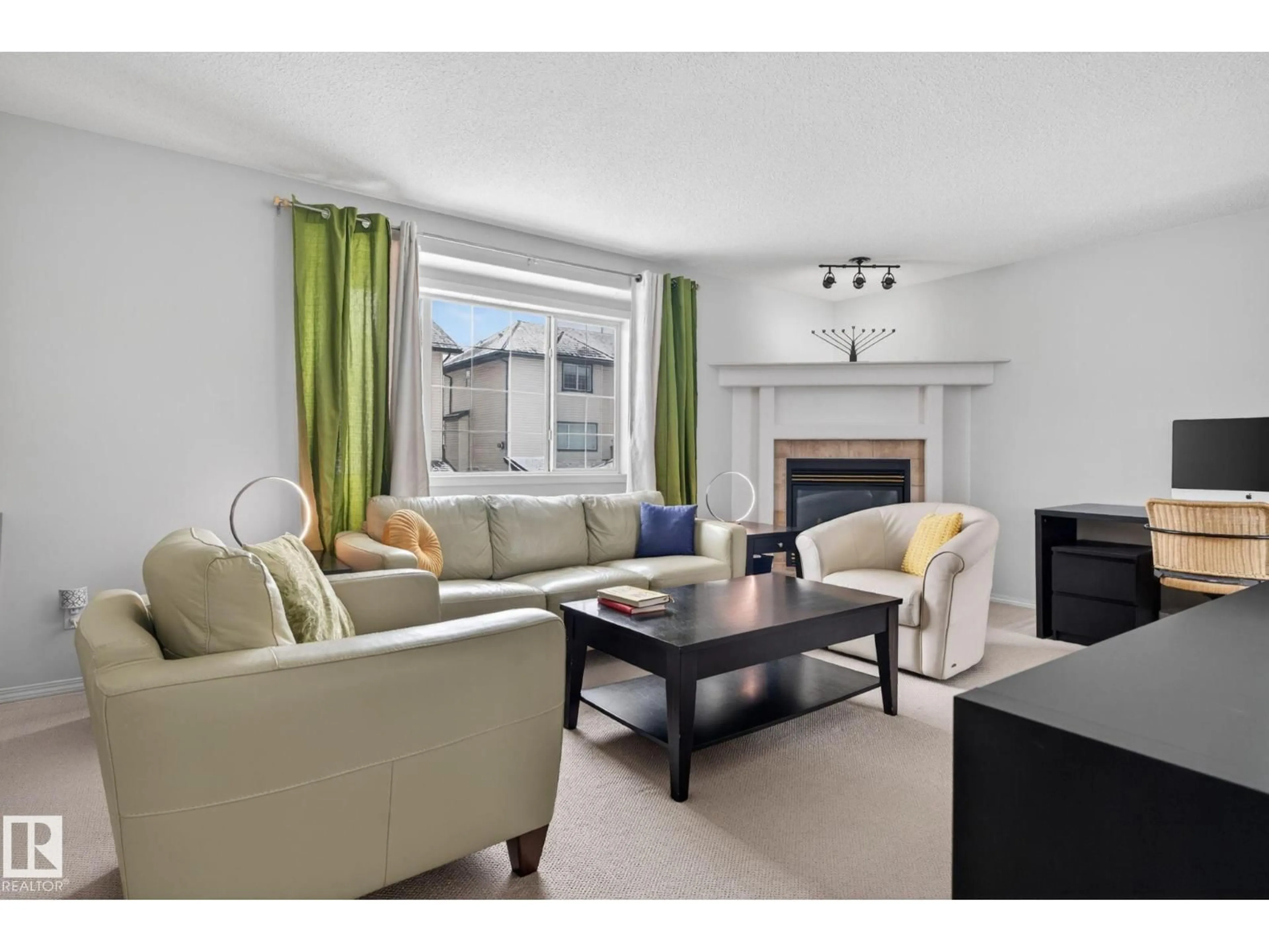Unknown for 225 - 27 BLACKBURN DR E, Edmonton Alberta T6W1H1
