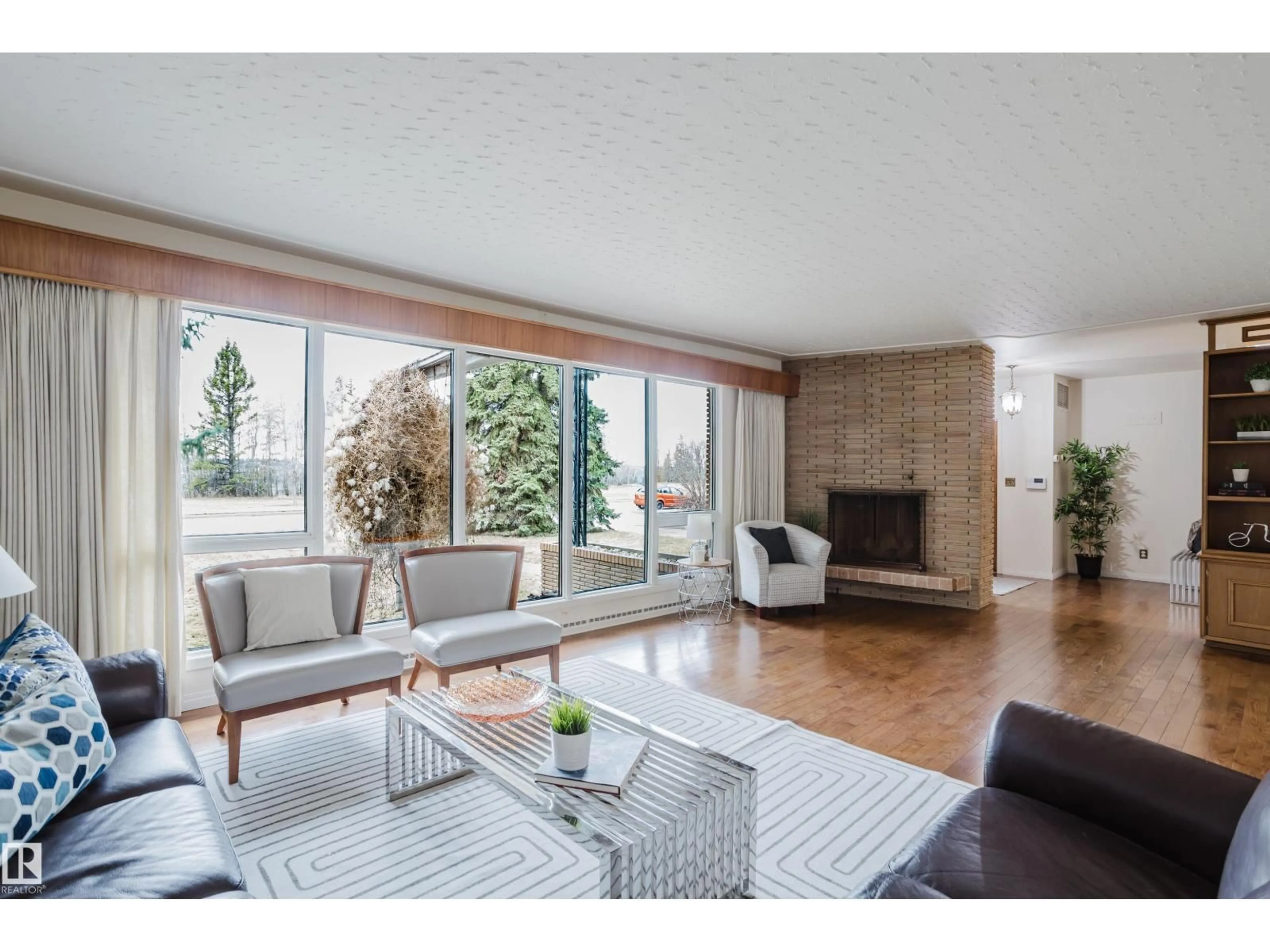 Unknown for 7907 SASKATCHEWAN DR, Edmonton Alberta T6G2L3