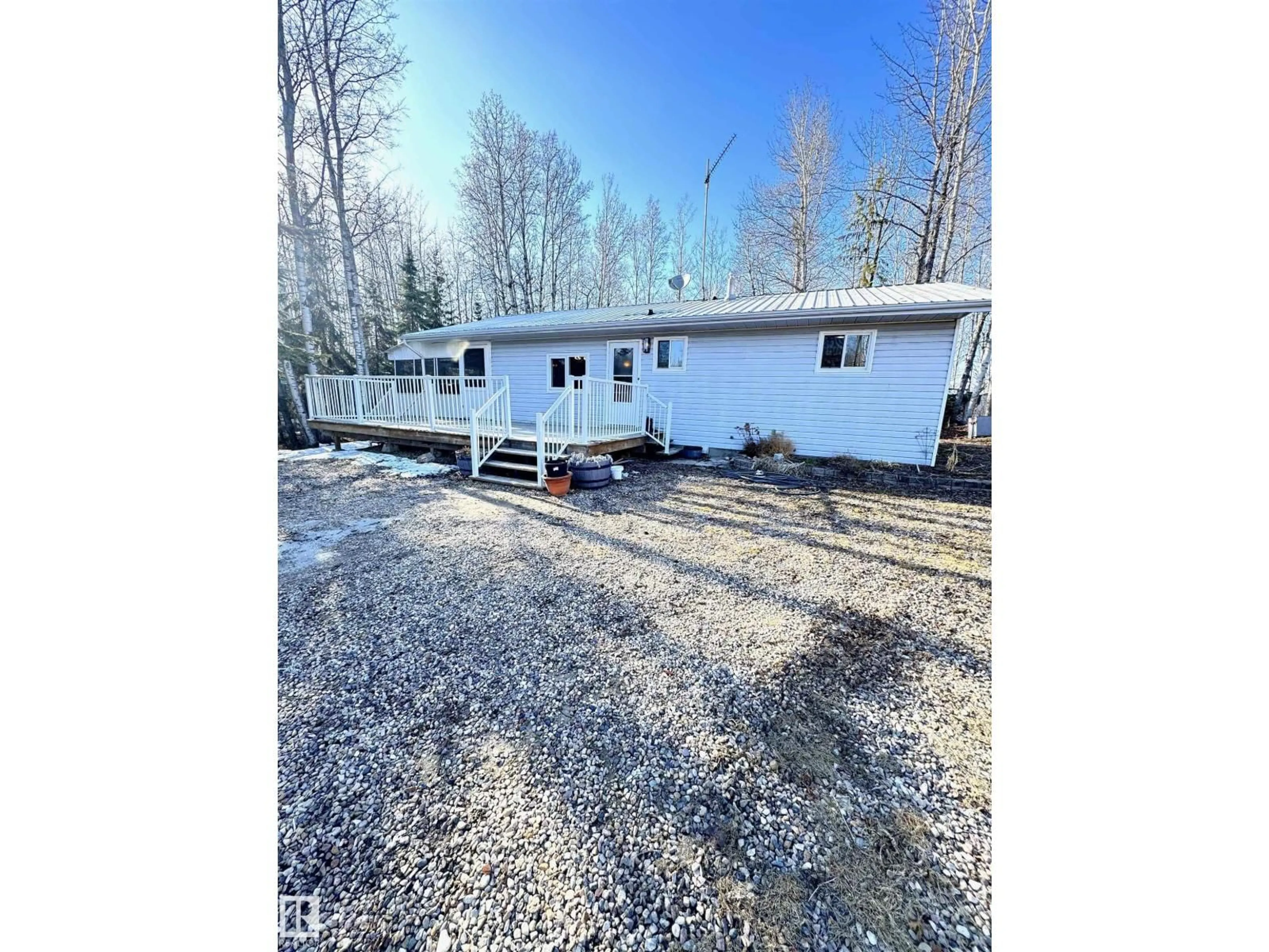 Unknown for 52 5512 TWP 593 A, Rural Barrhead County Alberta T7N1N3