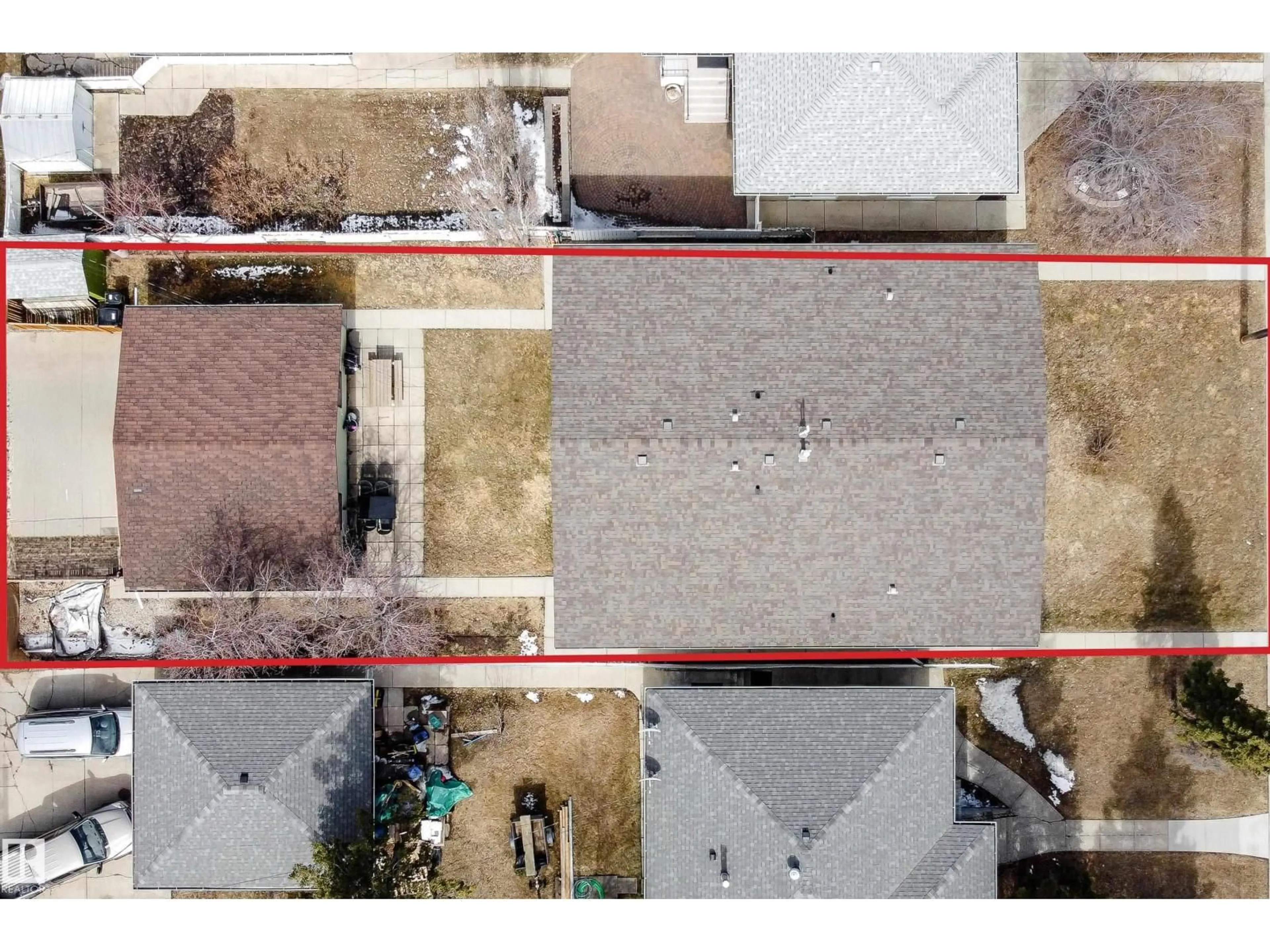 A pic from outside/outdoor area/front of a property/back of a property/a pic from drone, street for NW - 12928 - 12930 101 ST, Edmonton Alberta T5E4E7