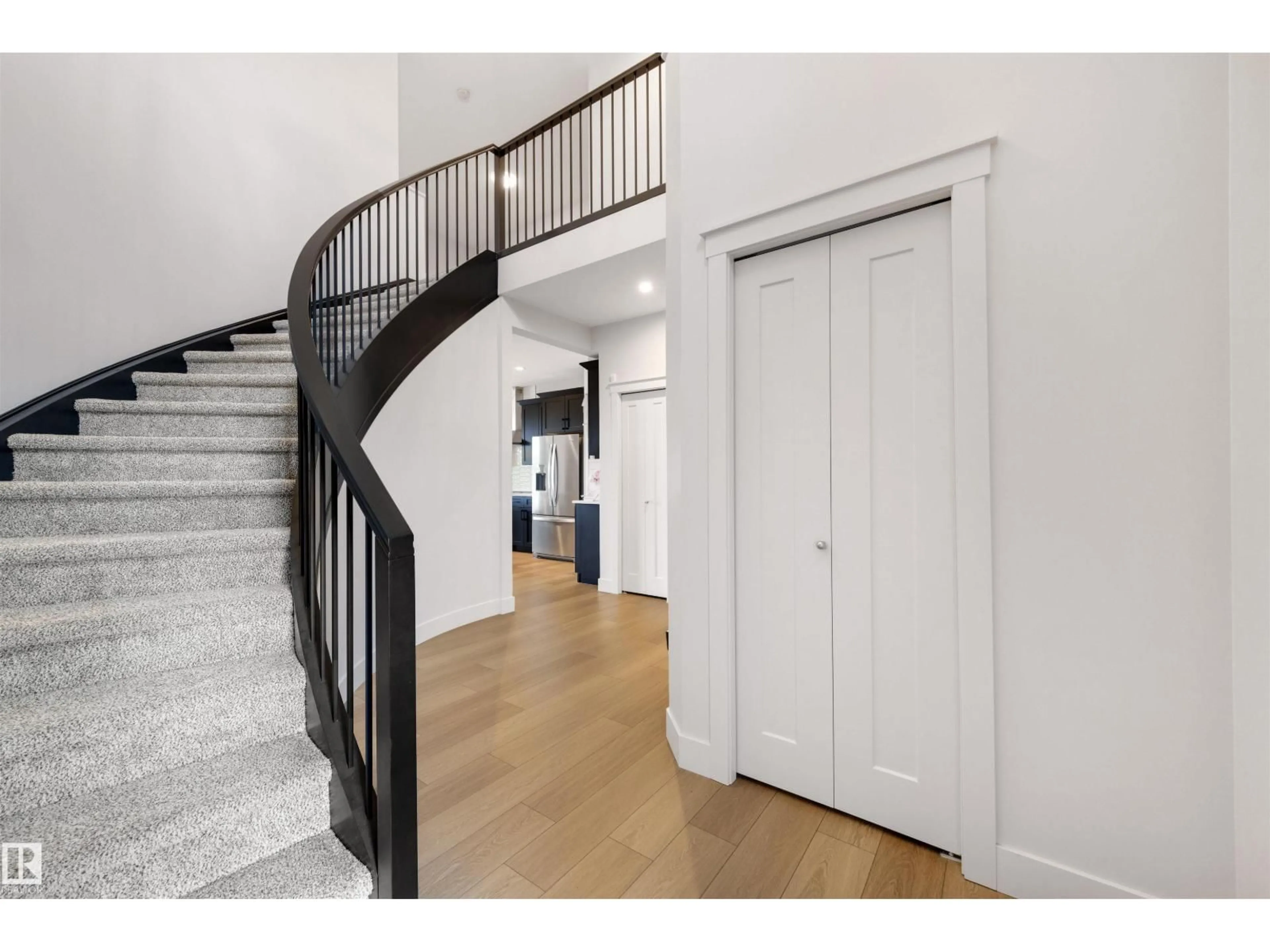 Indoor foyer for 3193 CHECKNITA WY, Edmonton Alberta T6W4W7