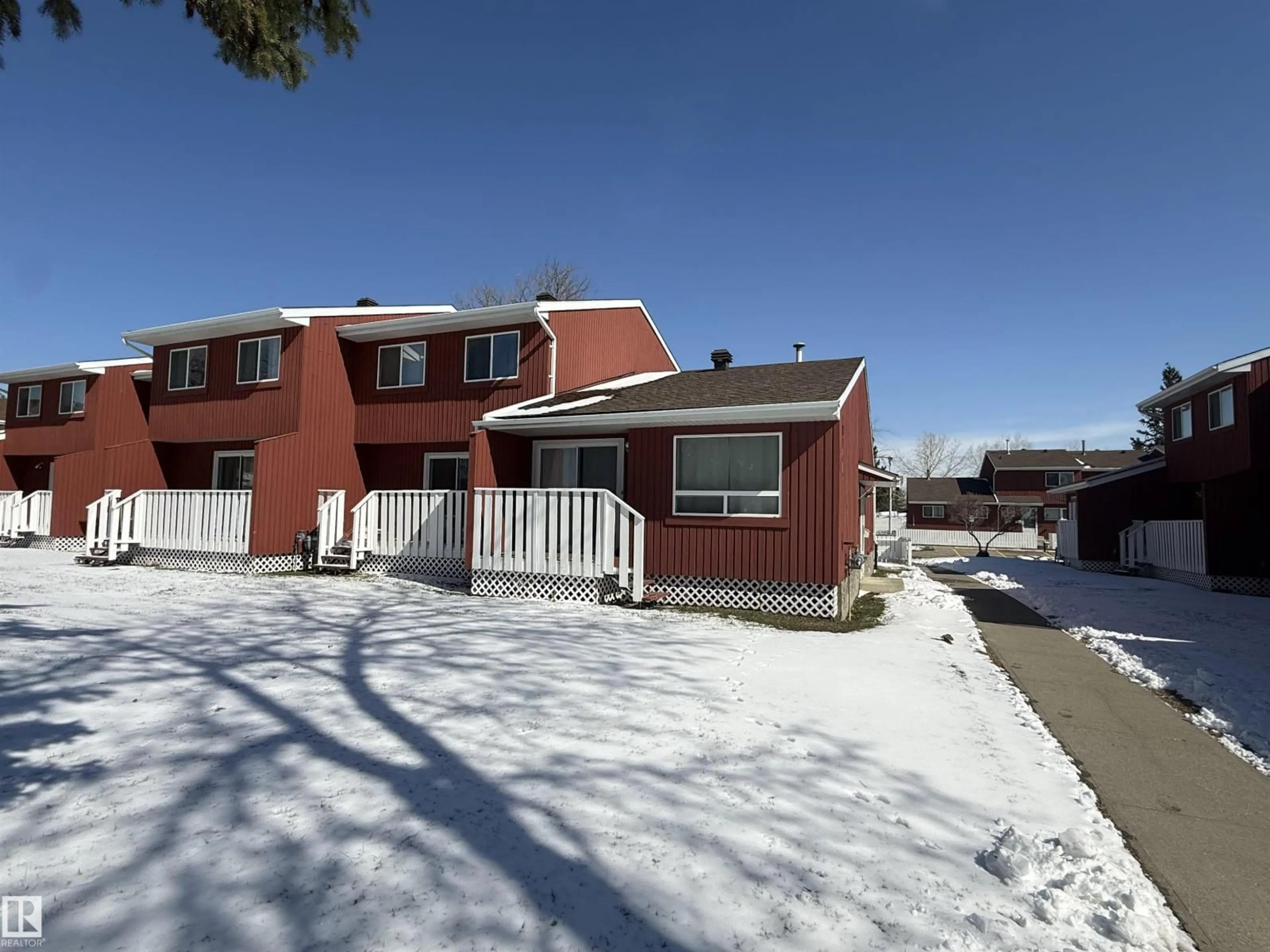 Unknown for 10654 BEAUMARIS RD, Edmonton Alberta T5X3N4