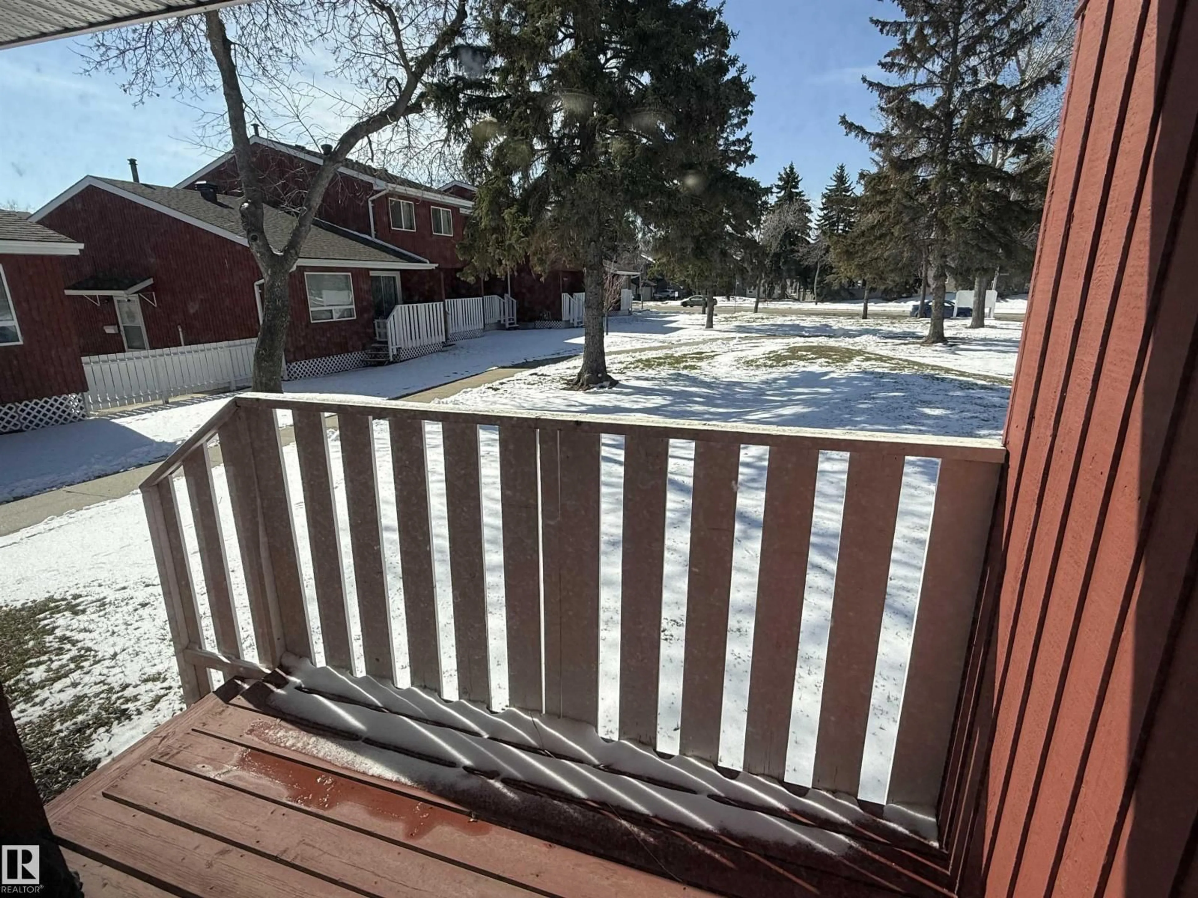 Patio, unknown for 10654 BEAUMARIS RD, Edmonton Alberta T5X3N4