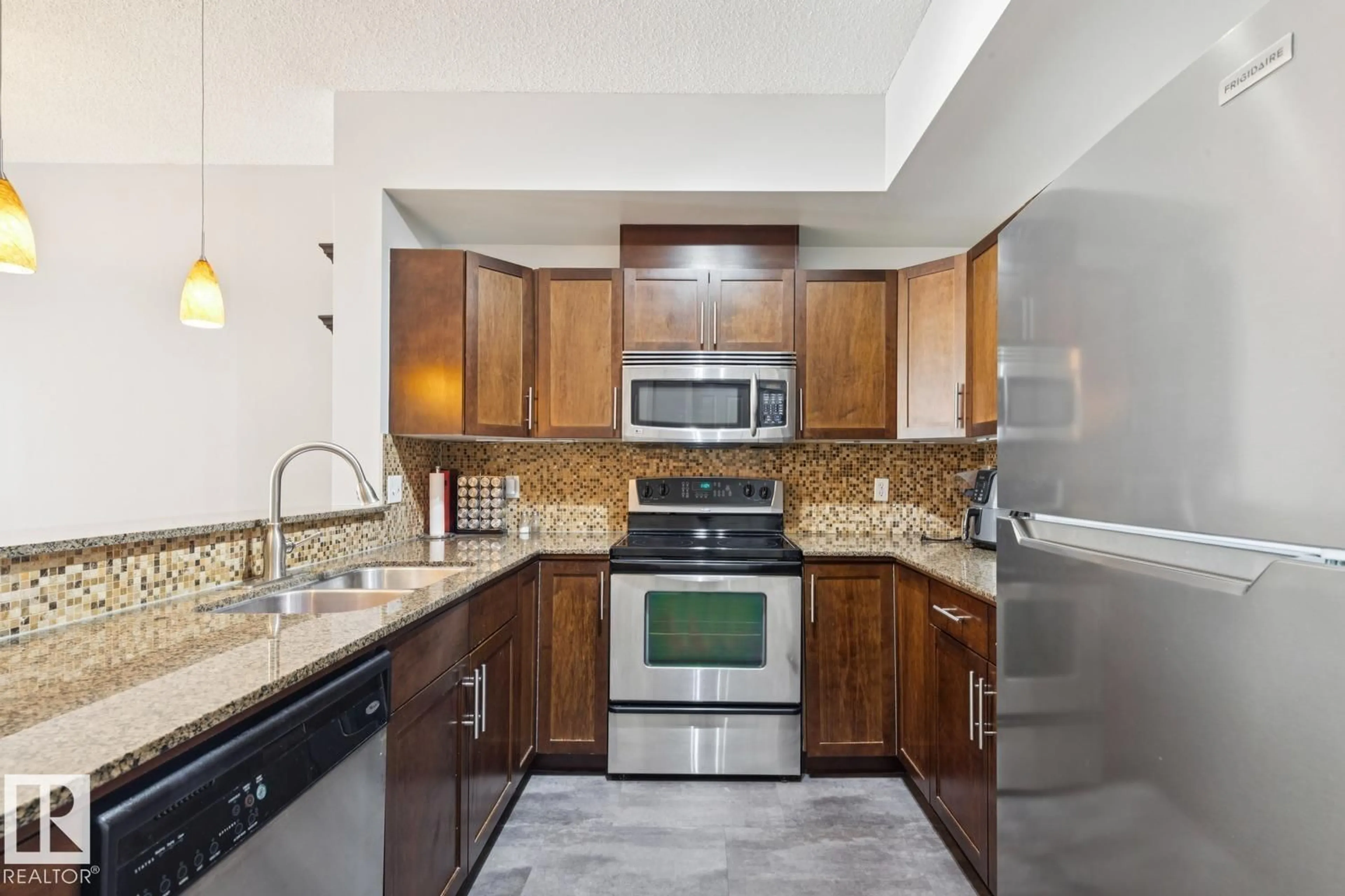 Standard kitchen, ceramic/tile floor for #101 - 11140 68 AV, Edmonton Alberta T6H2C2