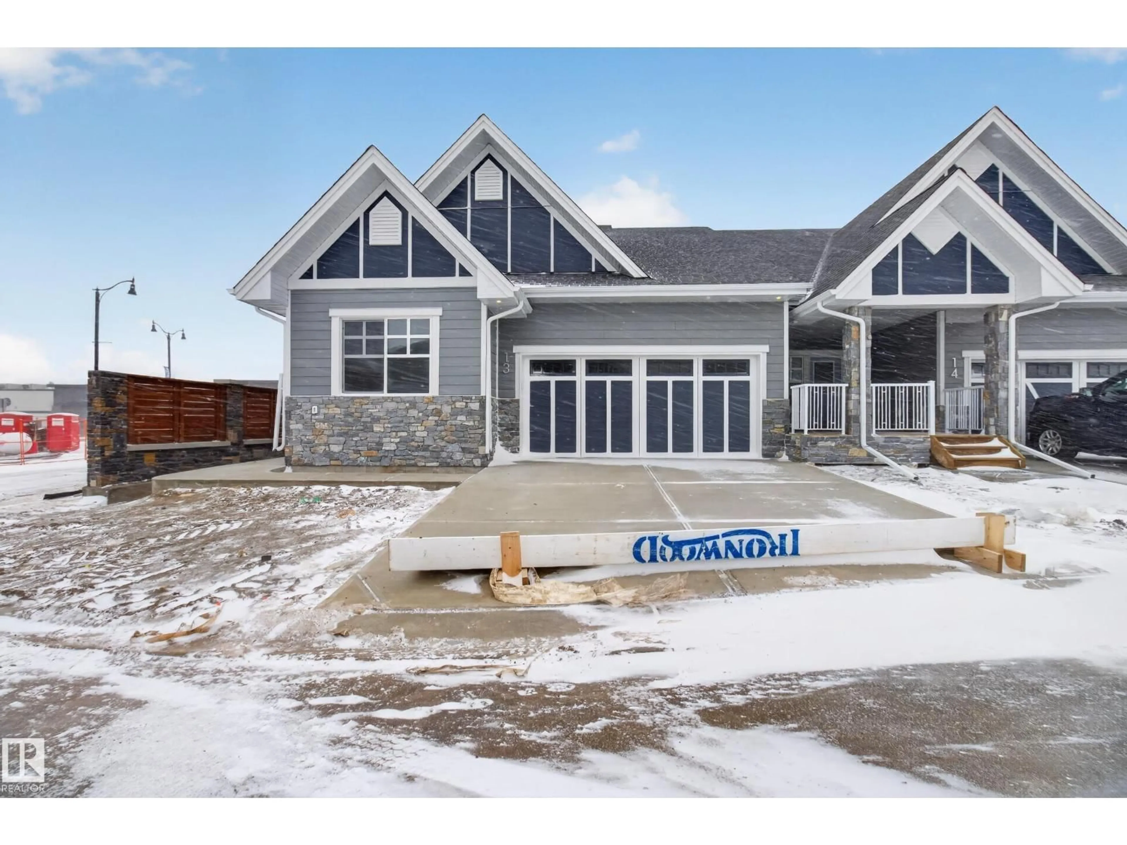 Home with vinyl exterior material, unknown for 13 120 HILLSHIRE BV, Sherwood Park Alberta T8B0C9