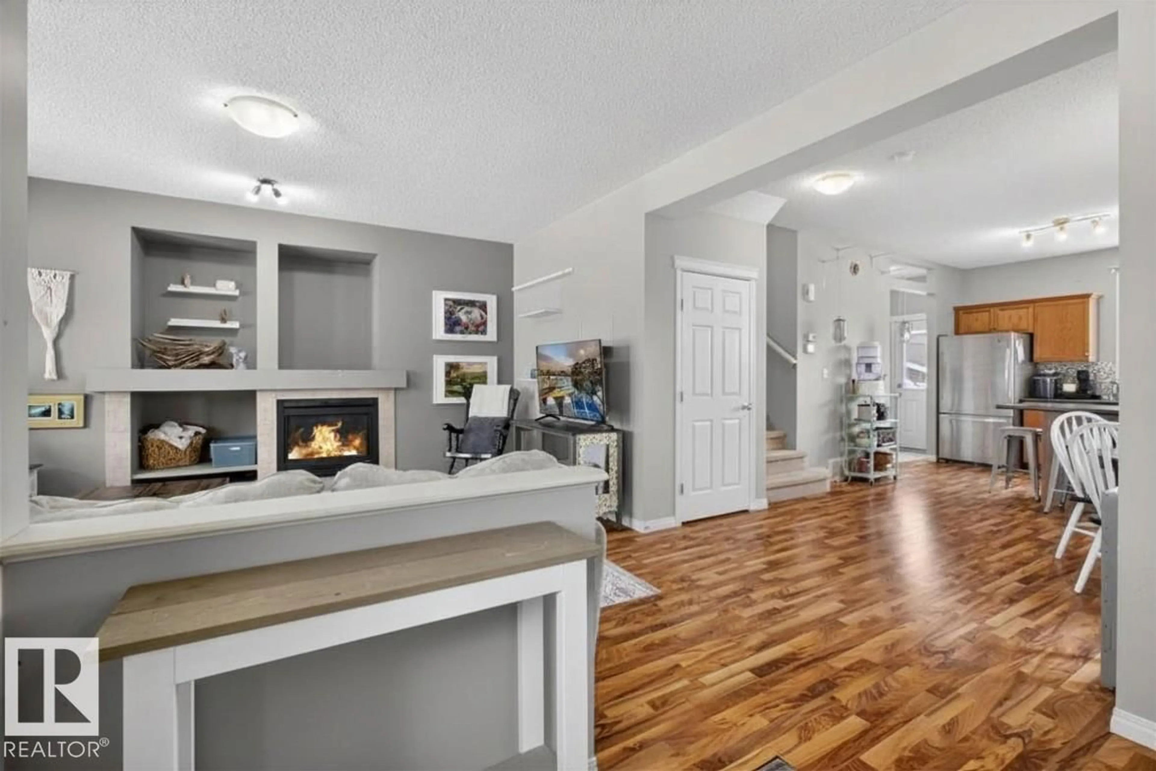 Open concept kitchen, unknown for 7704 16 AV, Edmonton Alberta T6X1M2