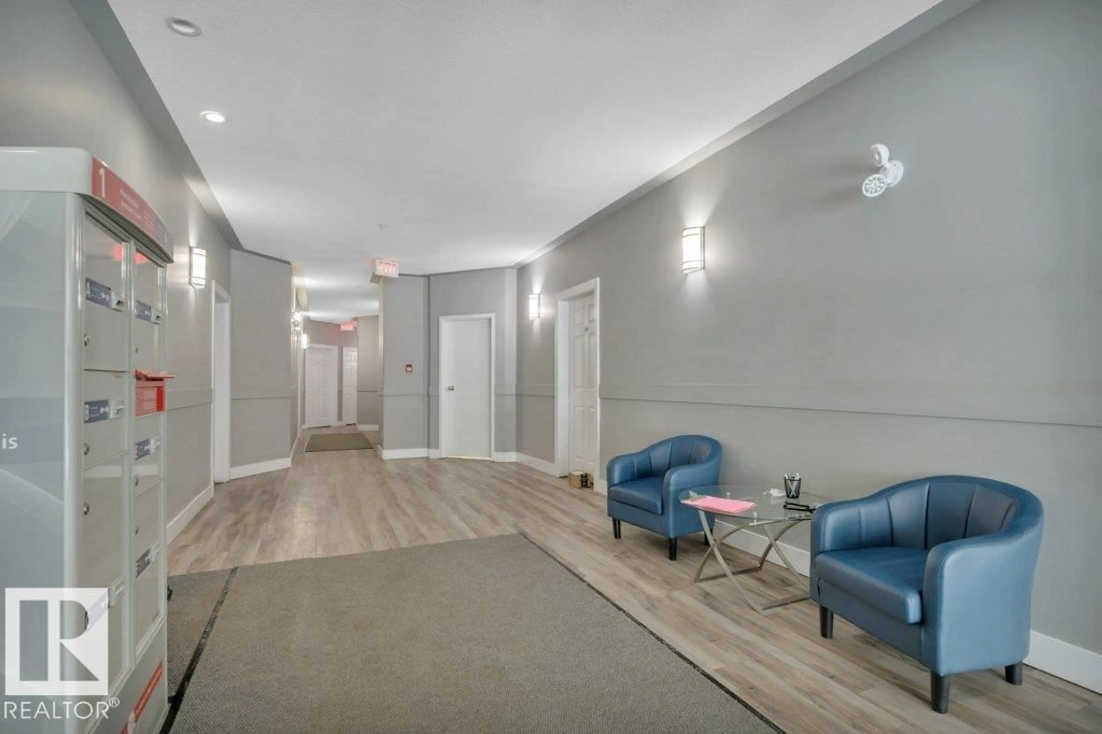 Unknown for 203 - 10046 110 ST, Edmonton Alberta T5K2Y2