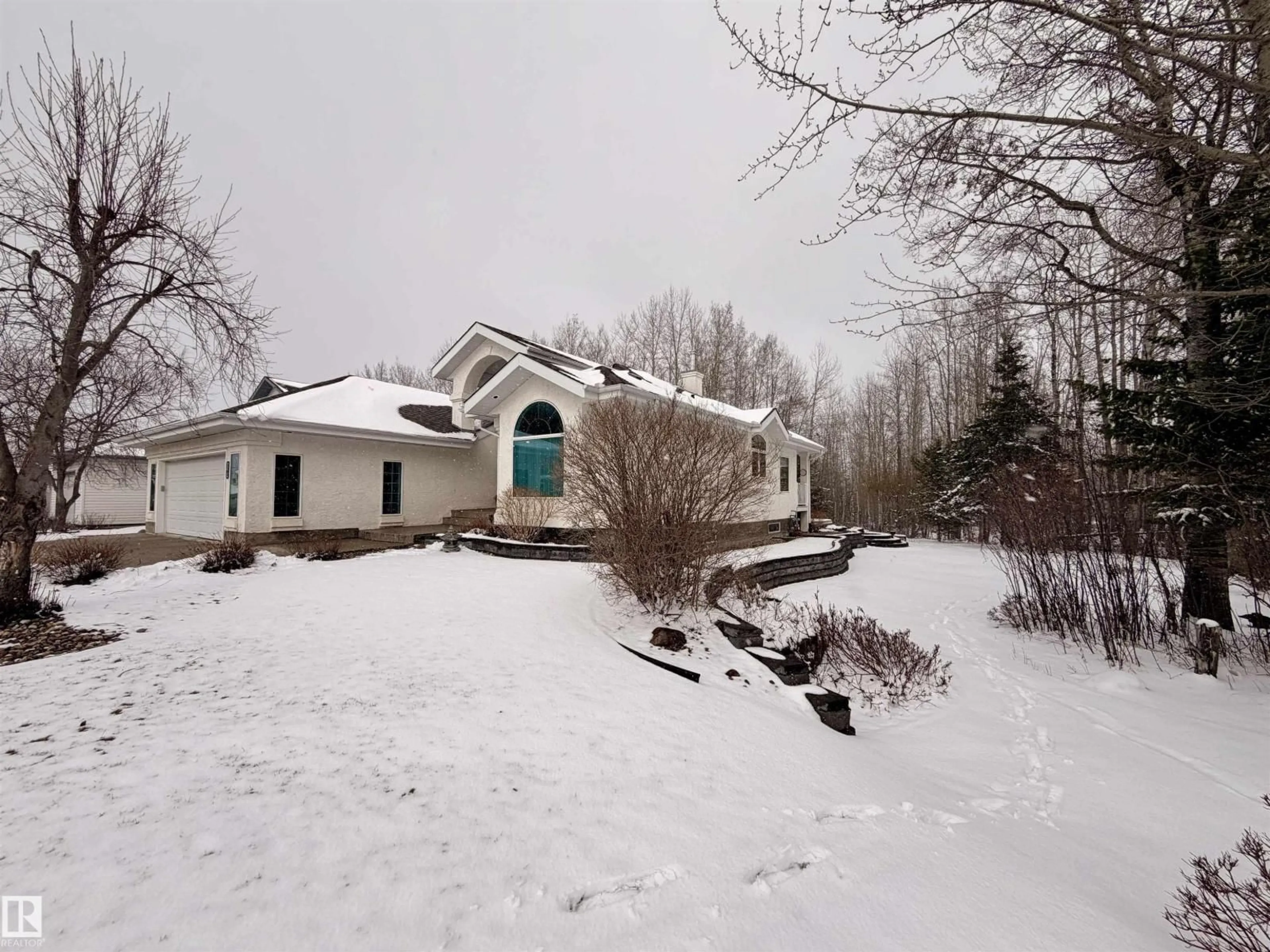 A pic from outside/outdoor area/front of a property/back of a property/a pic from drone, unknown for 5503 38 STREET, Drayton Valley Alberta T7A1L6