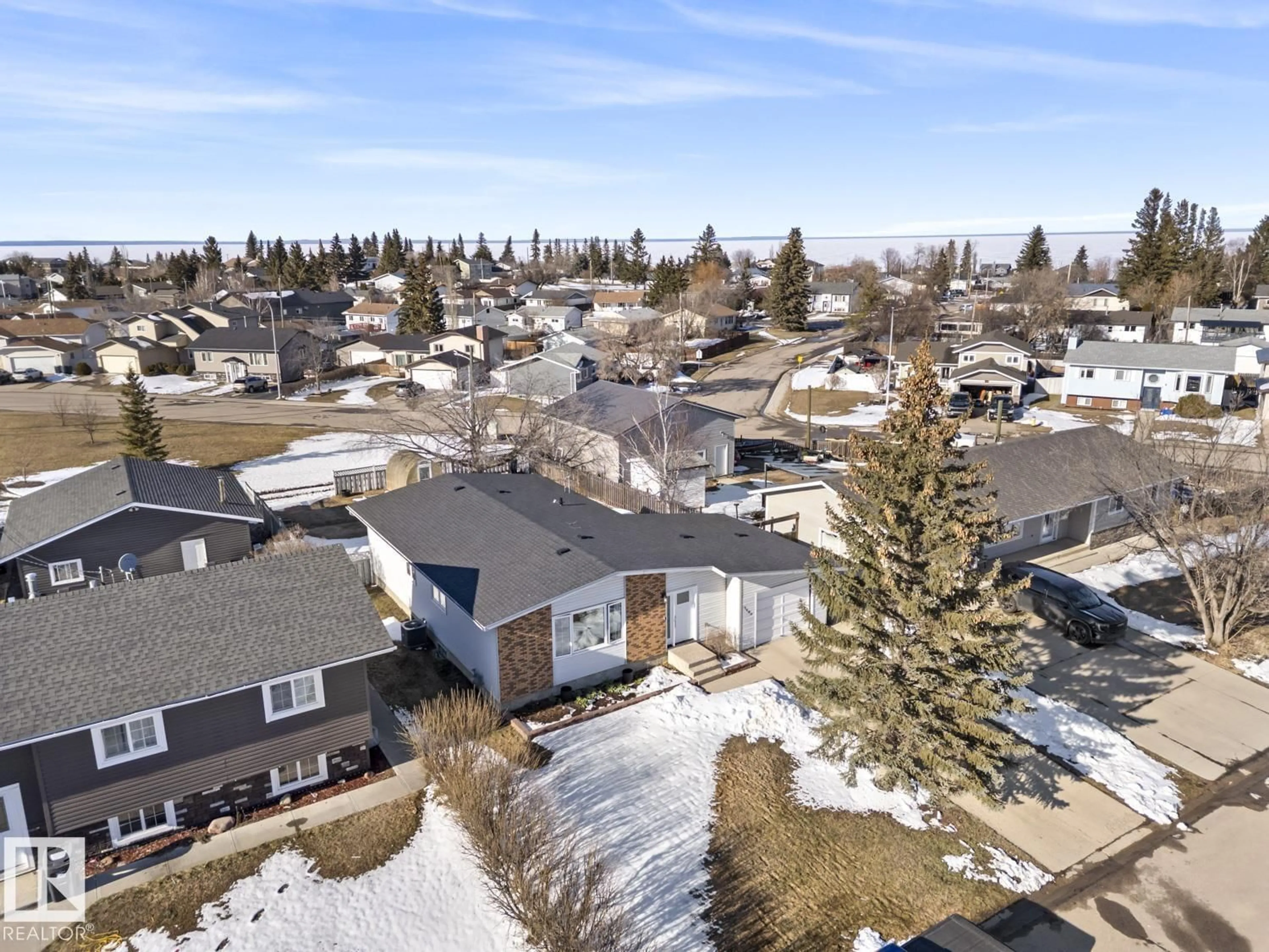 A pic from outside/outdoor area/front of a property/back of a property/a pic from drone, mountain view for 1404 7 AV, Cold Lake Alberta T9M1B4