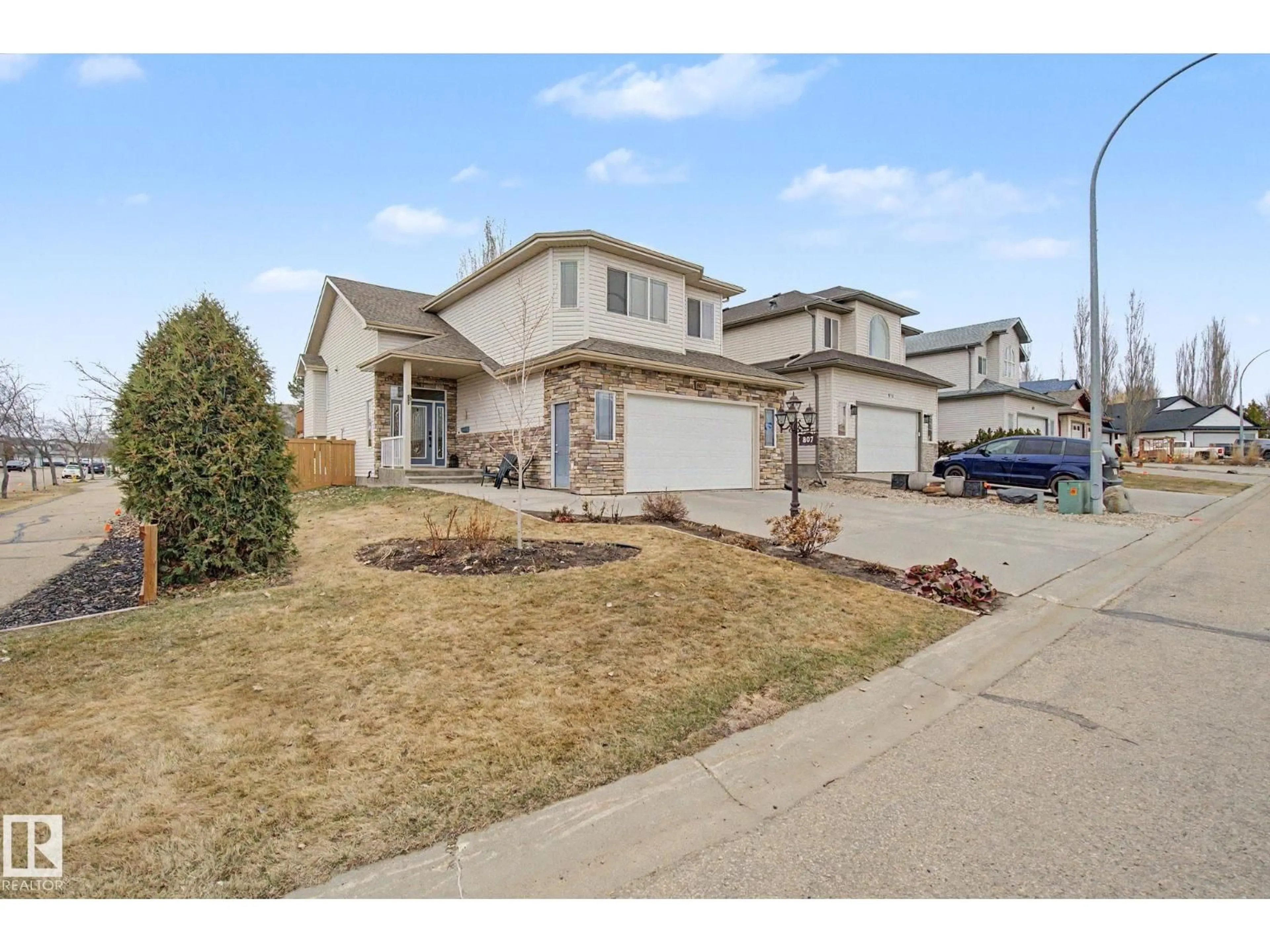Unknown for 807 OAKLAND PL, Devon Alberta T9G2H8