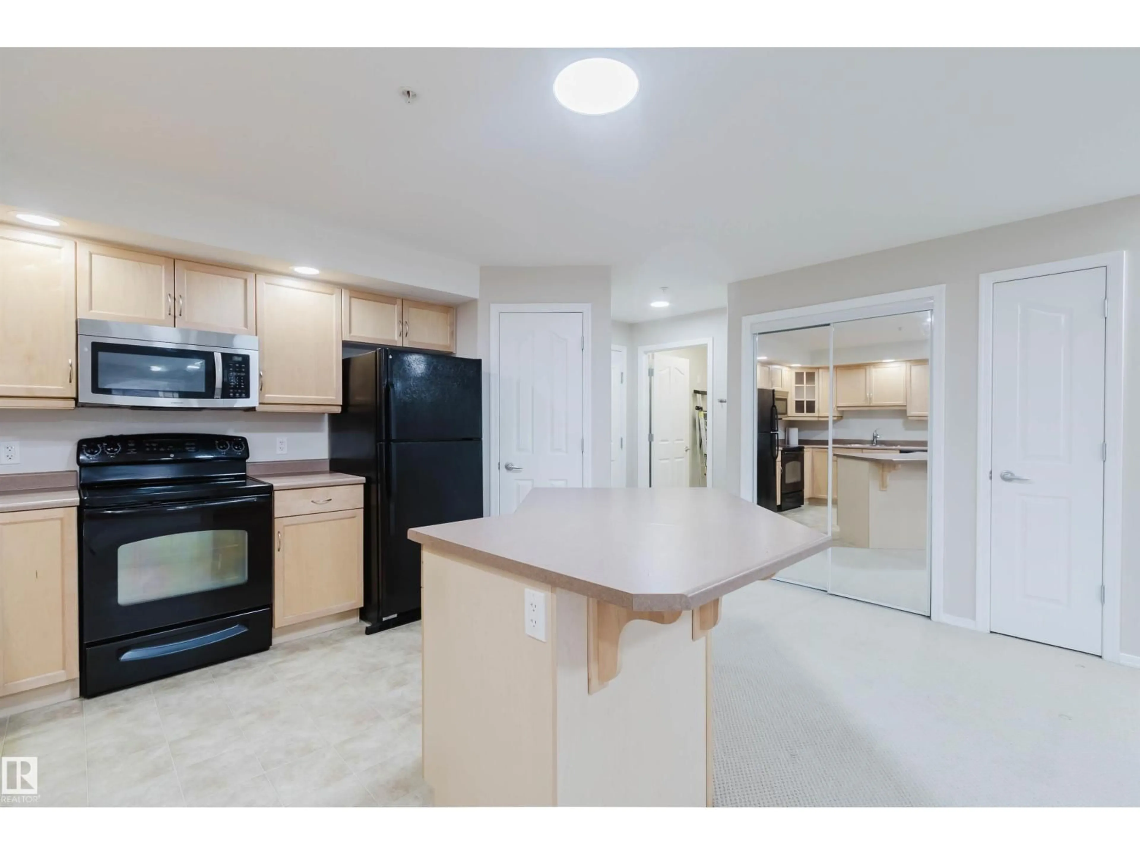 Standard kitchen, unknown for #204 - 1320 RUTHERFORD RD, Edmonton Alberta T6W0B6