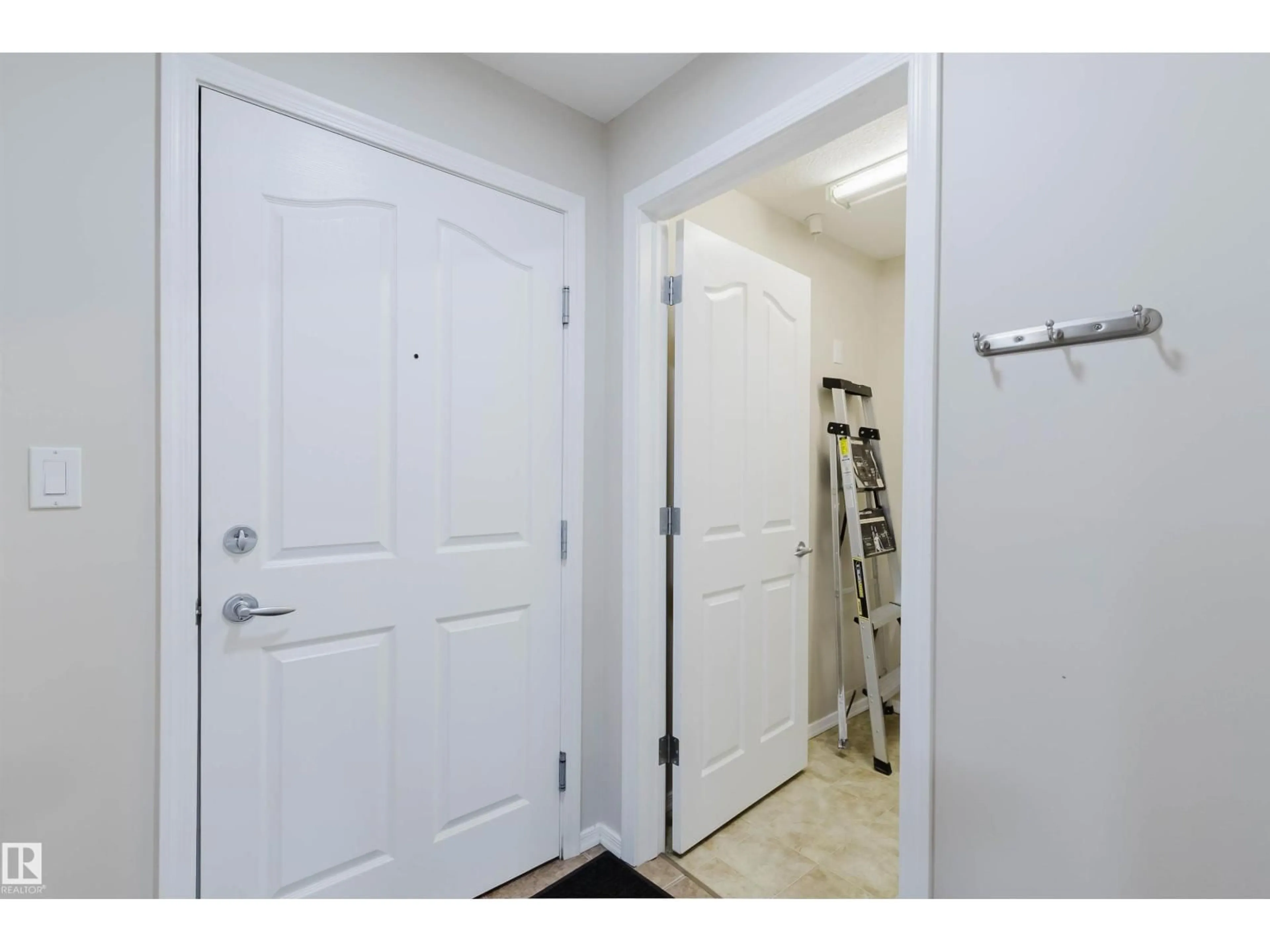 Indoor entryway for #204 - 1320 RUTHERFORD RD, Edmonton Alberta T6W0B6