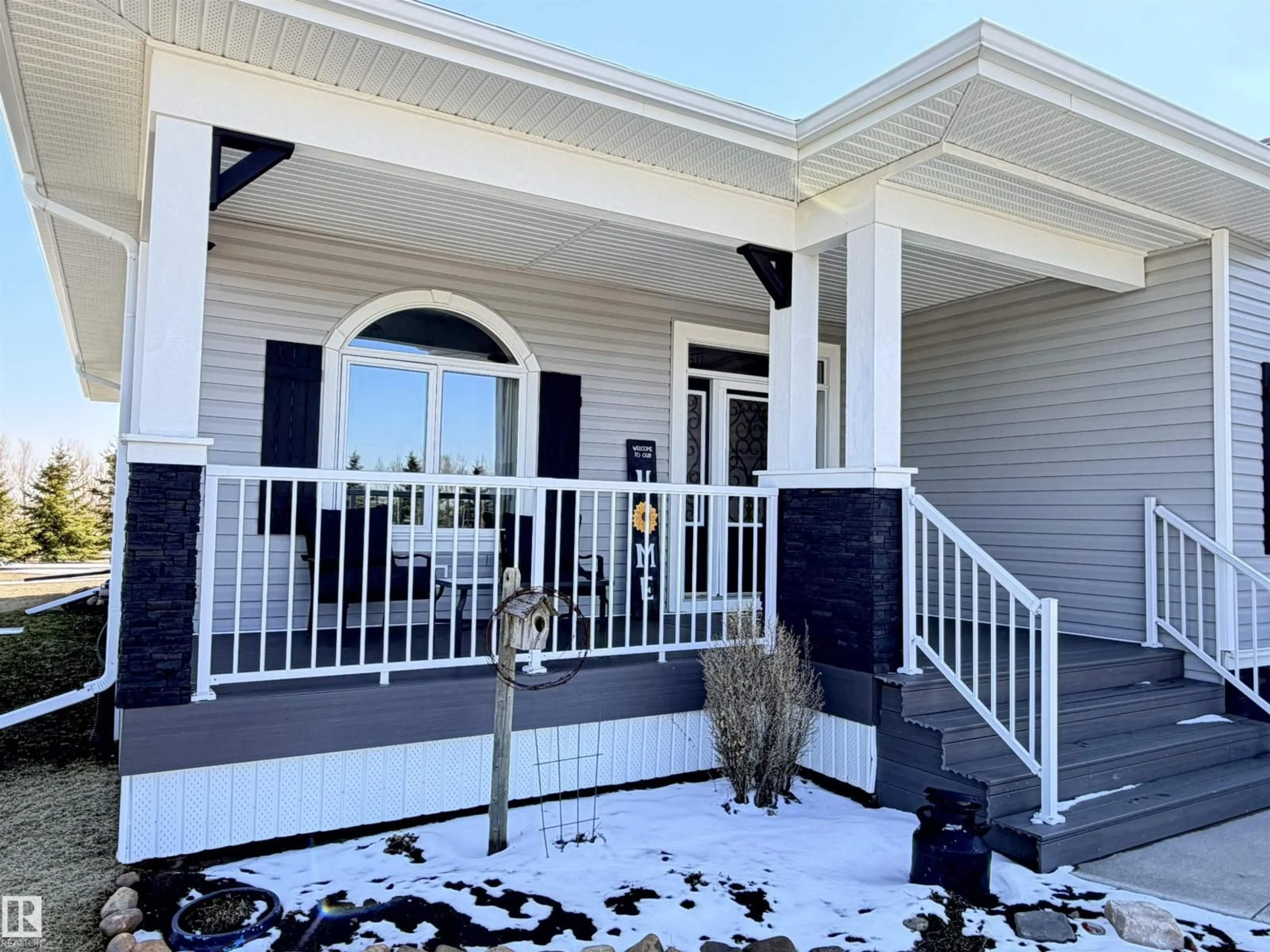 Home with vinyl exterior material, unknown for 25221 TWP ROAD 594, Rural Westlock County Alberta T7P2N9