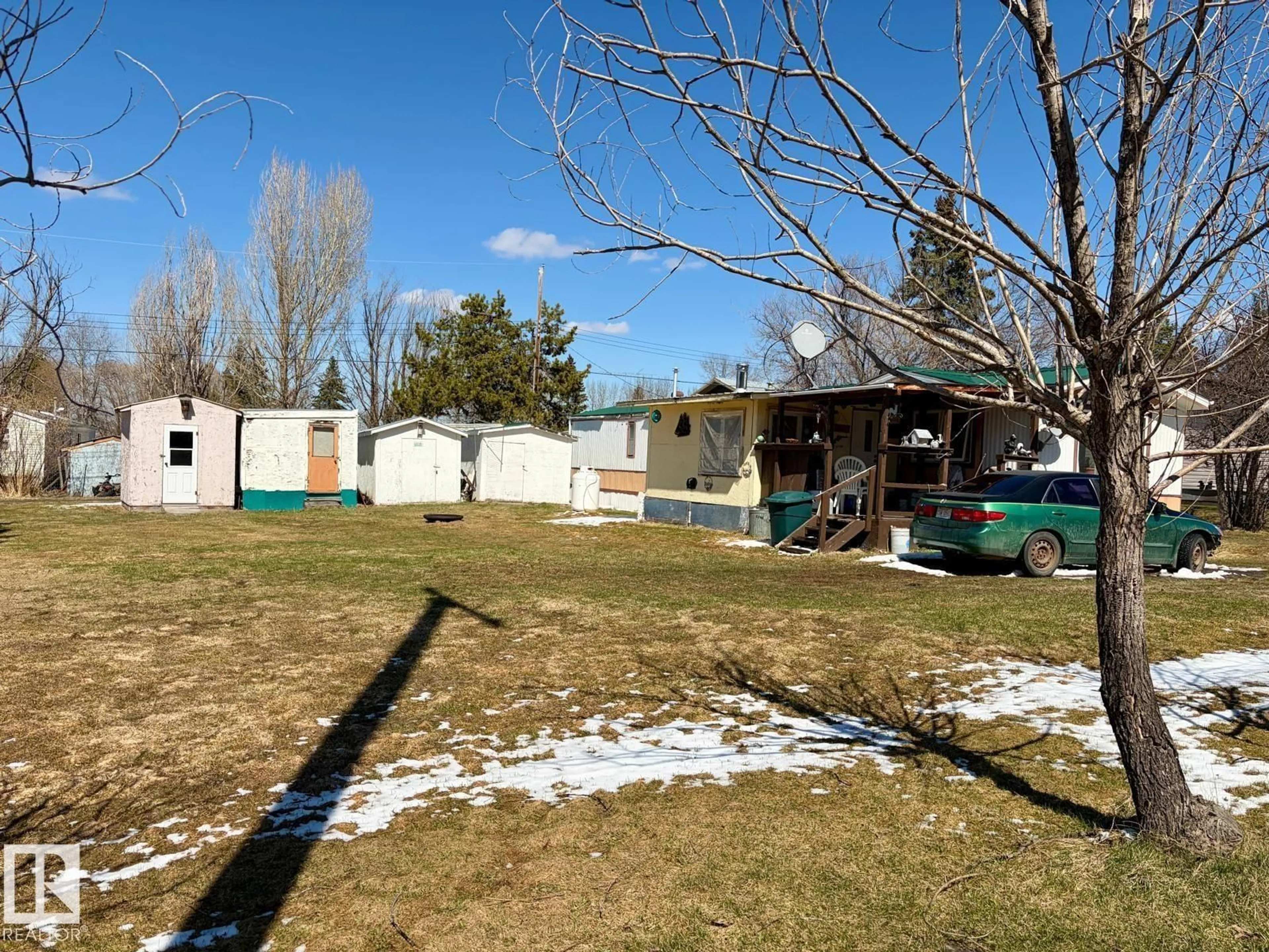 A pic from outside/outdoor area/front of a property/back of a property/a pic from drone, mountain view for 306 HWY 13 W, Alder Flats Alberta T0C0A0