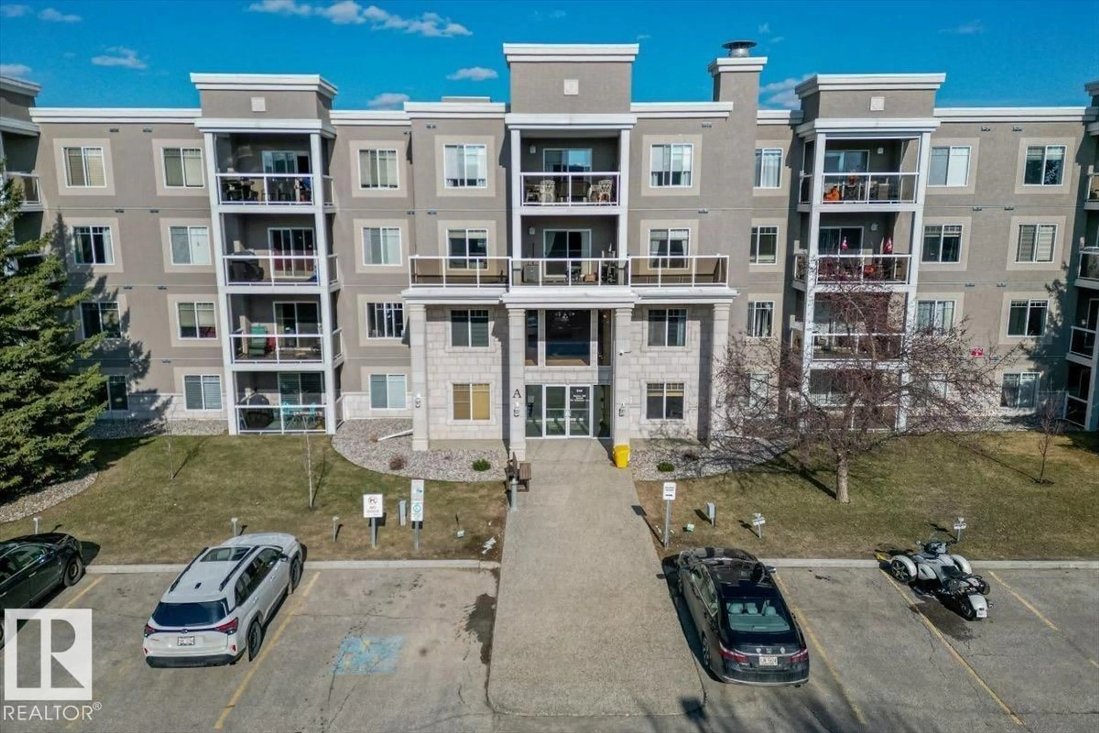 A pic from outside/outdoor area/front of a property/back of a property/a pic from drone, unknown for 111 78A MCKENNEY AV, St. Albert Alberta T8N7E6