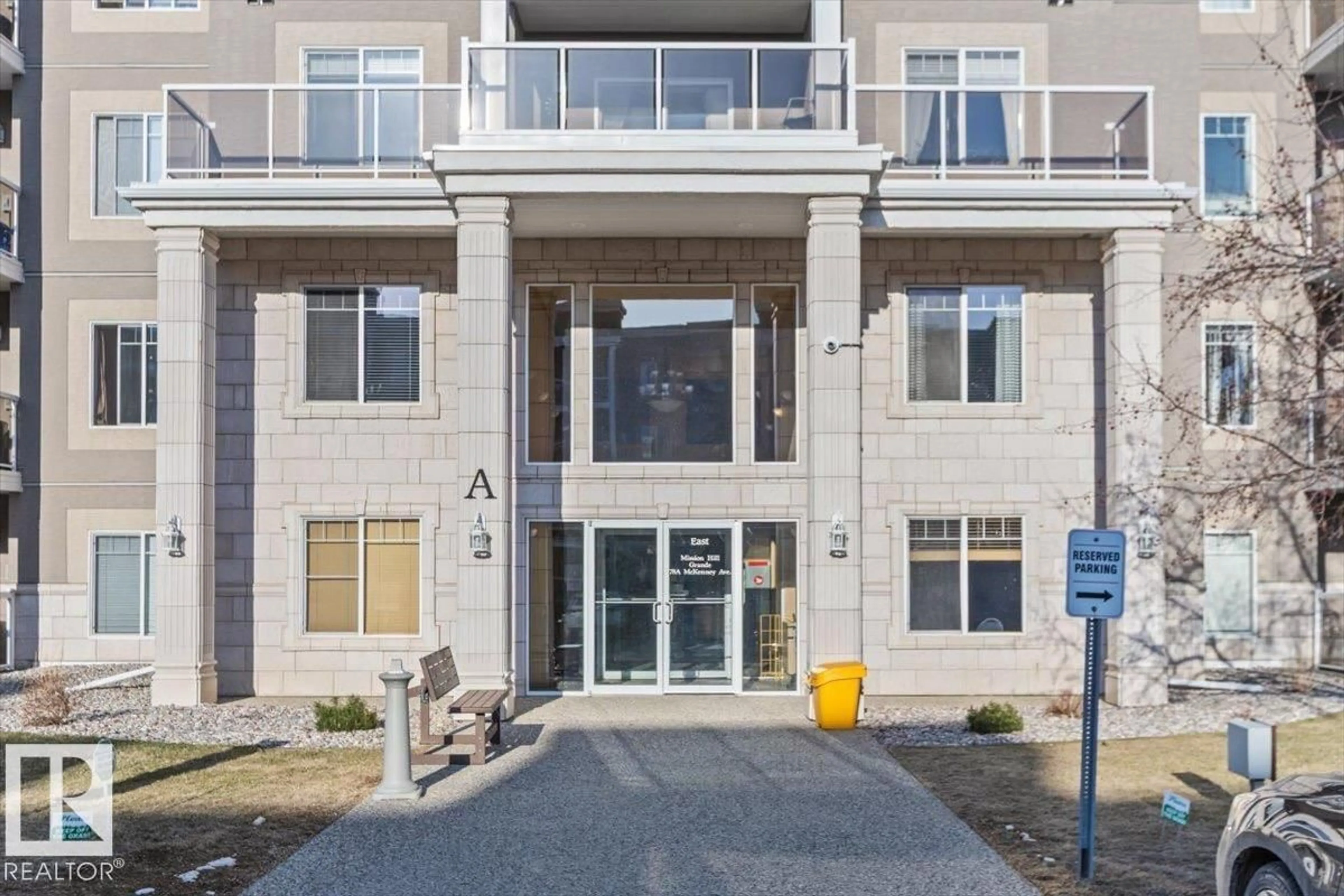 Unknown for 111 78A MCKENNEY AV, St. Albert Alberta T8N7E6