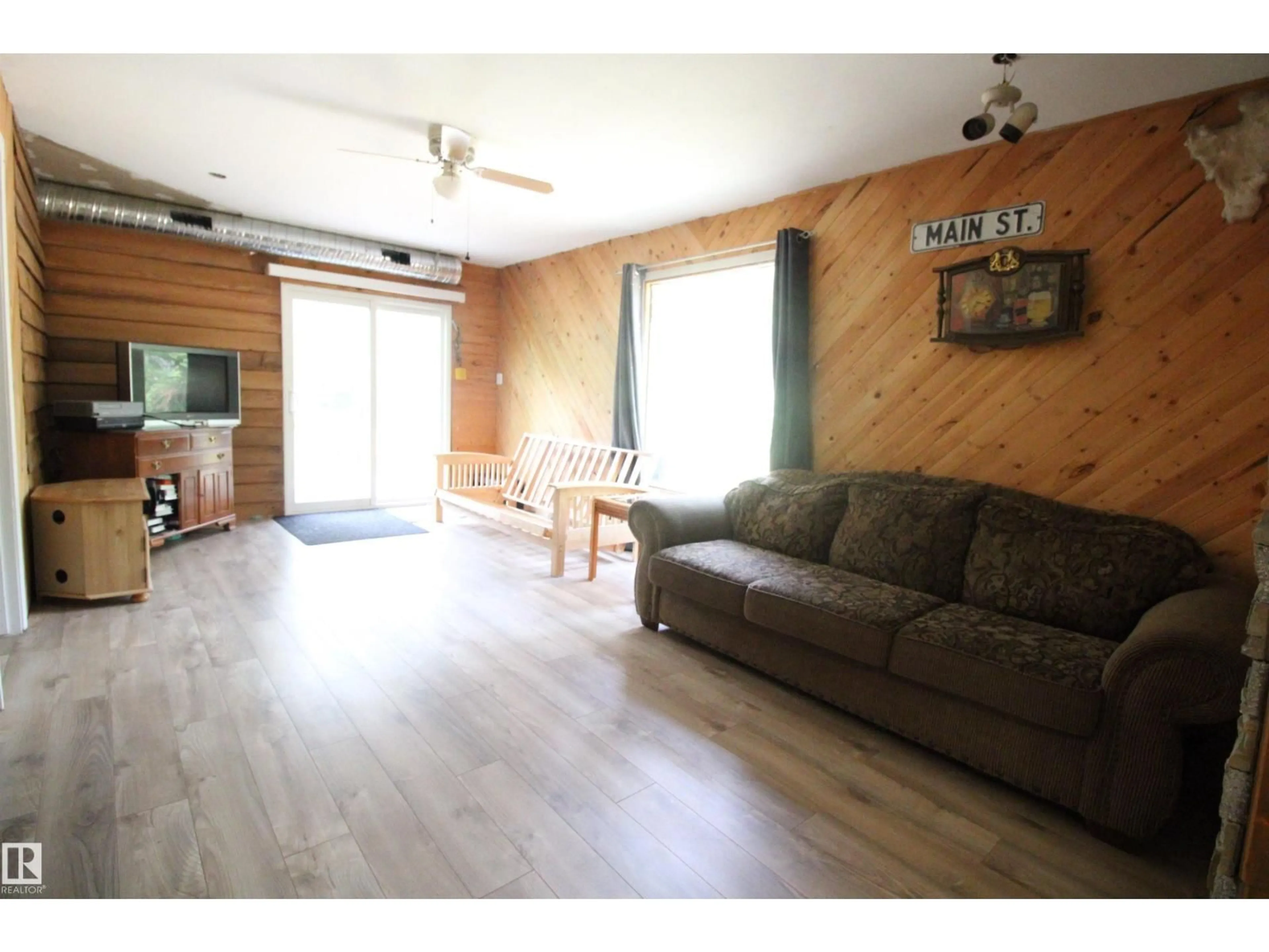 A pic of a room for 29 - 5124 TWP ROAD 554, Rural Lac Ste. Anne County Alberta T0E0L0