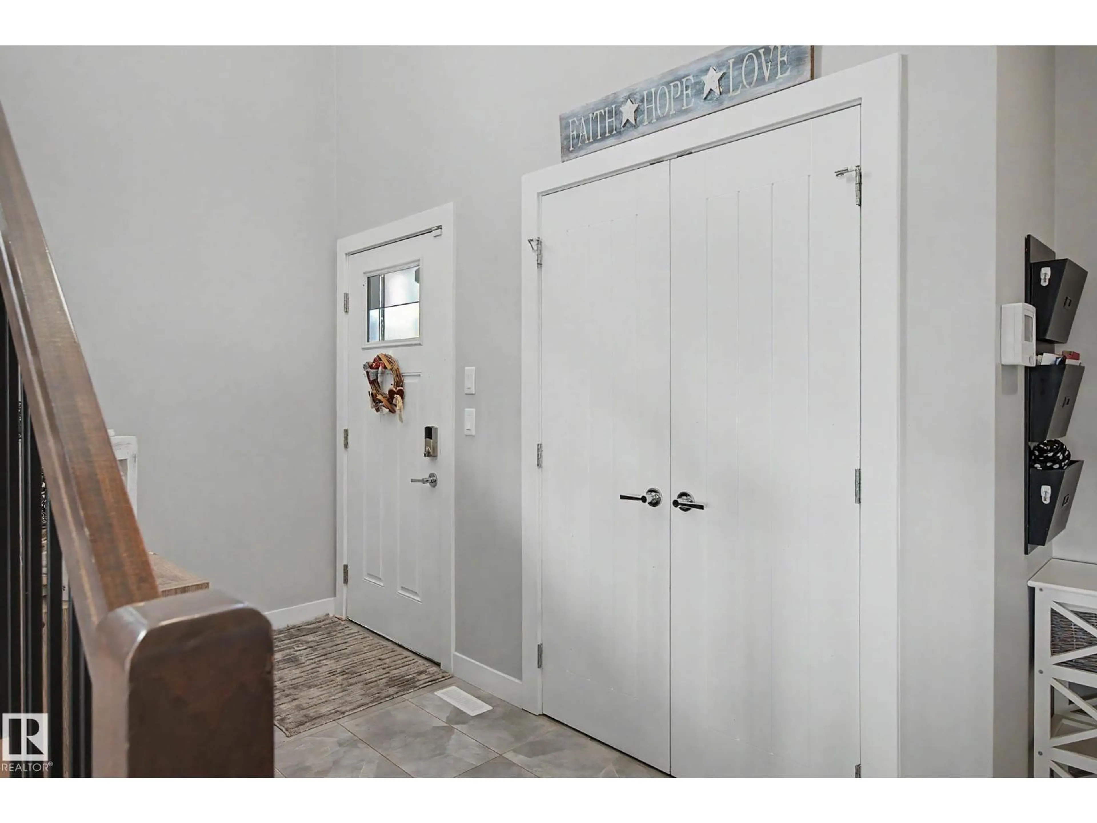 Indoor entryway for 5712 66 ST, Beaumont Alberta T4X2A4