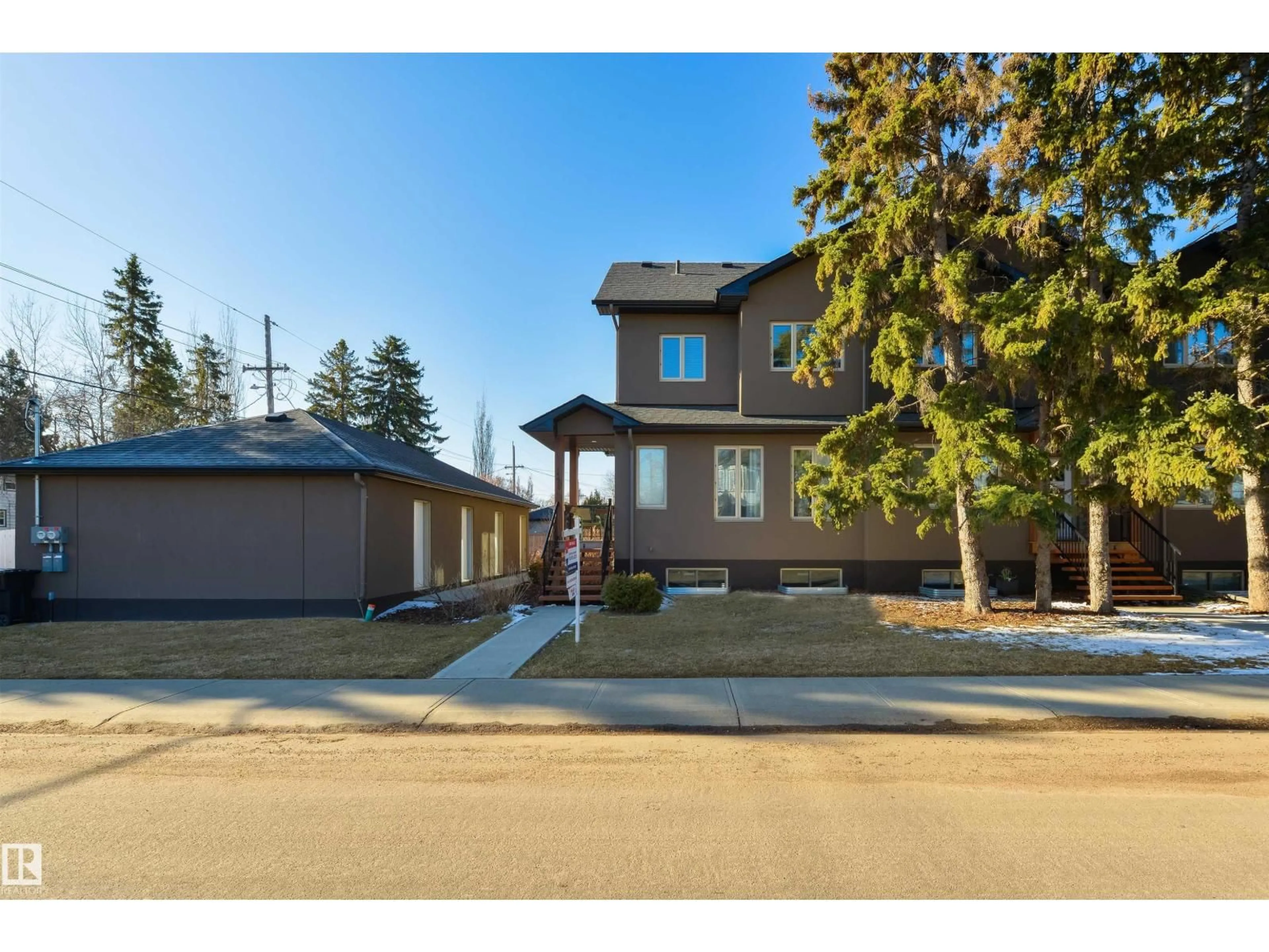 Unknown for 14419 104 AV, Edmonton Alberta T5N2X8