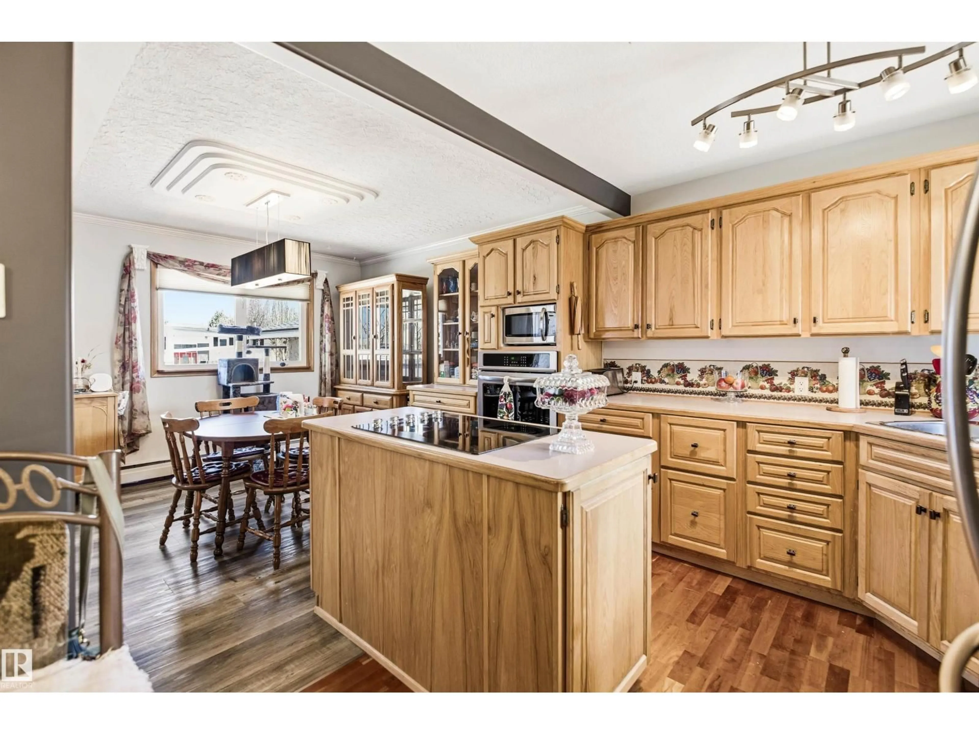 Open concept kitchen, unknown for 3920 35A AV, Red Deer Alberta T4N2S5