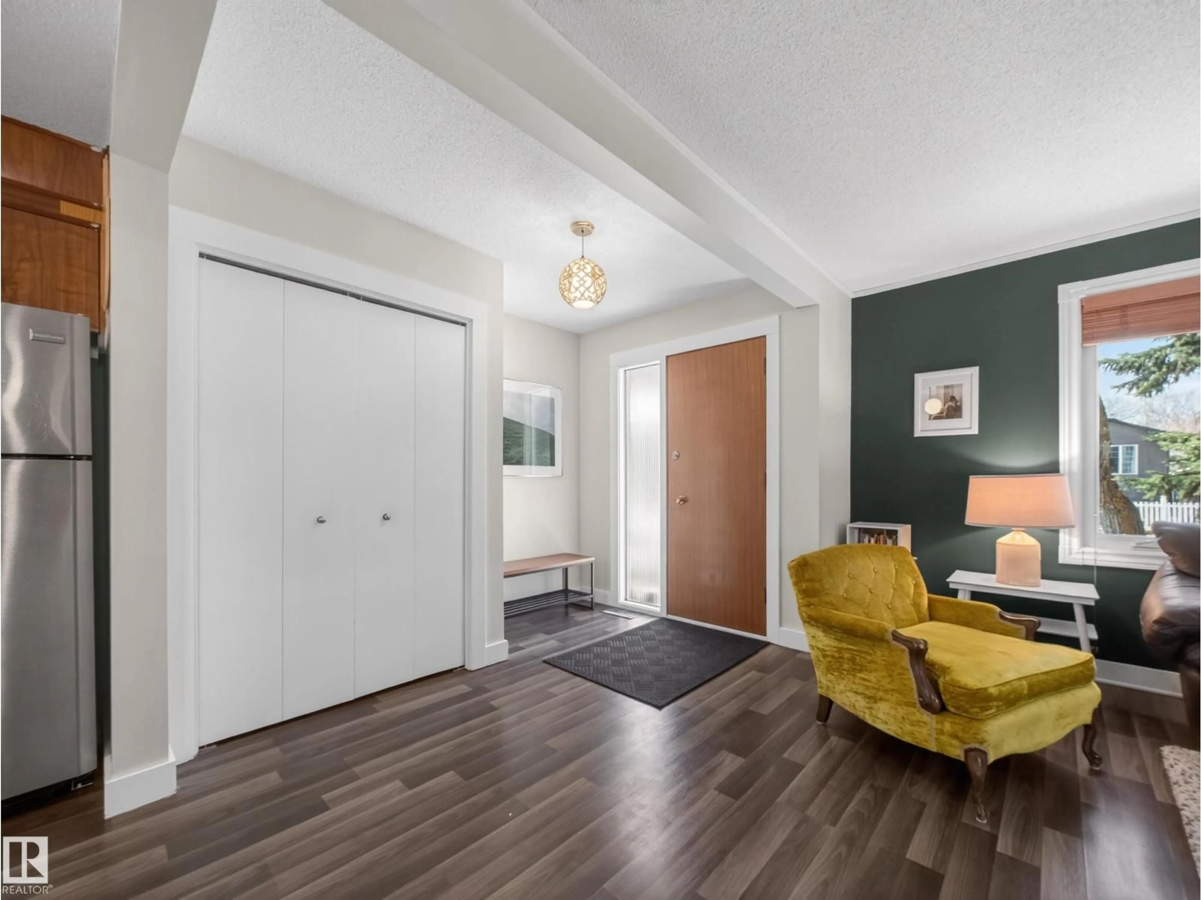 Indoor entryway for NW - 11345 89 ST, Edmonton Alberta T5B3T5