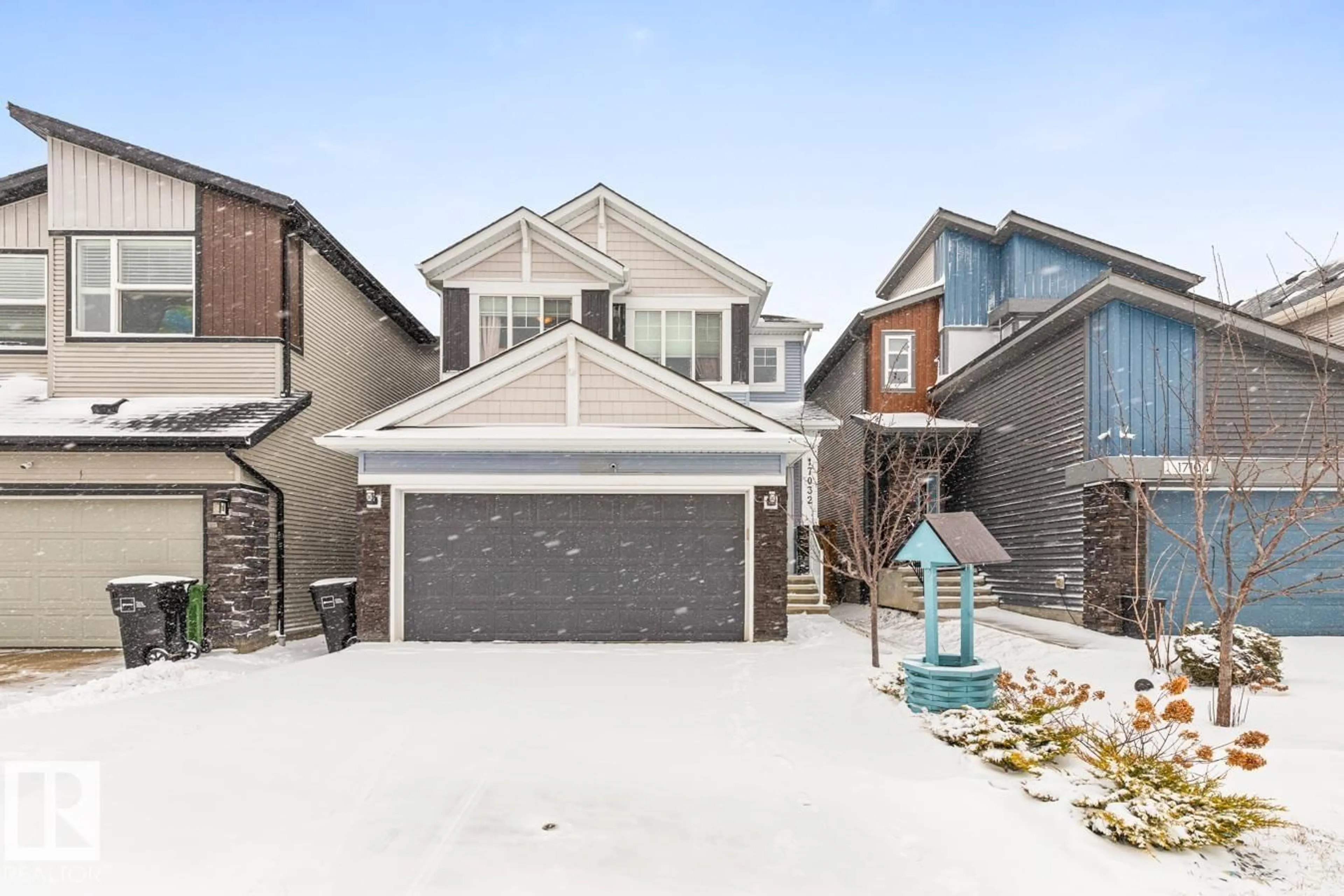 Unknown for 17032 64 ST, Edmonton Alberta T5Y3P9