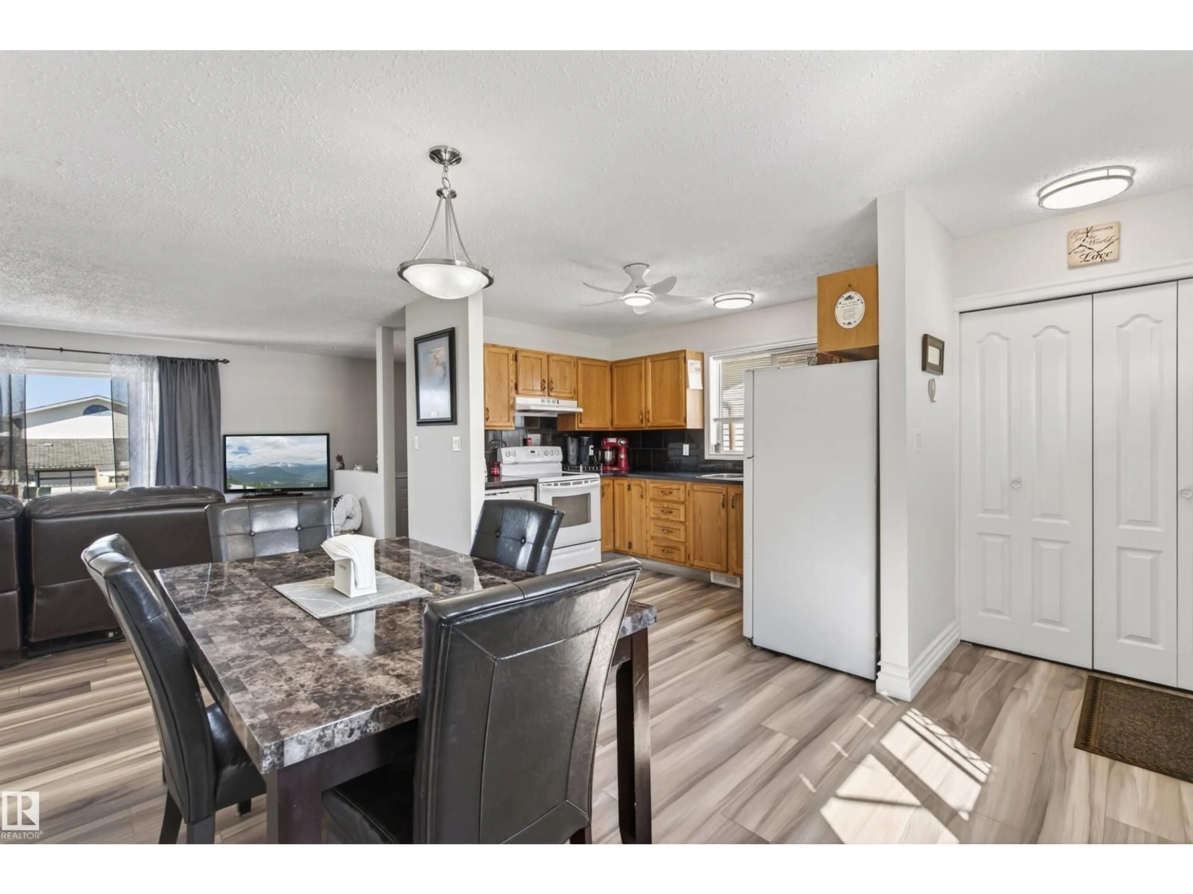 Open concept kitchen, unknown for 5003 38 ST, Cold Lake Alberta T9M2B2