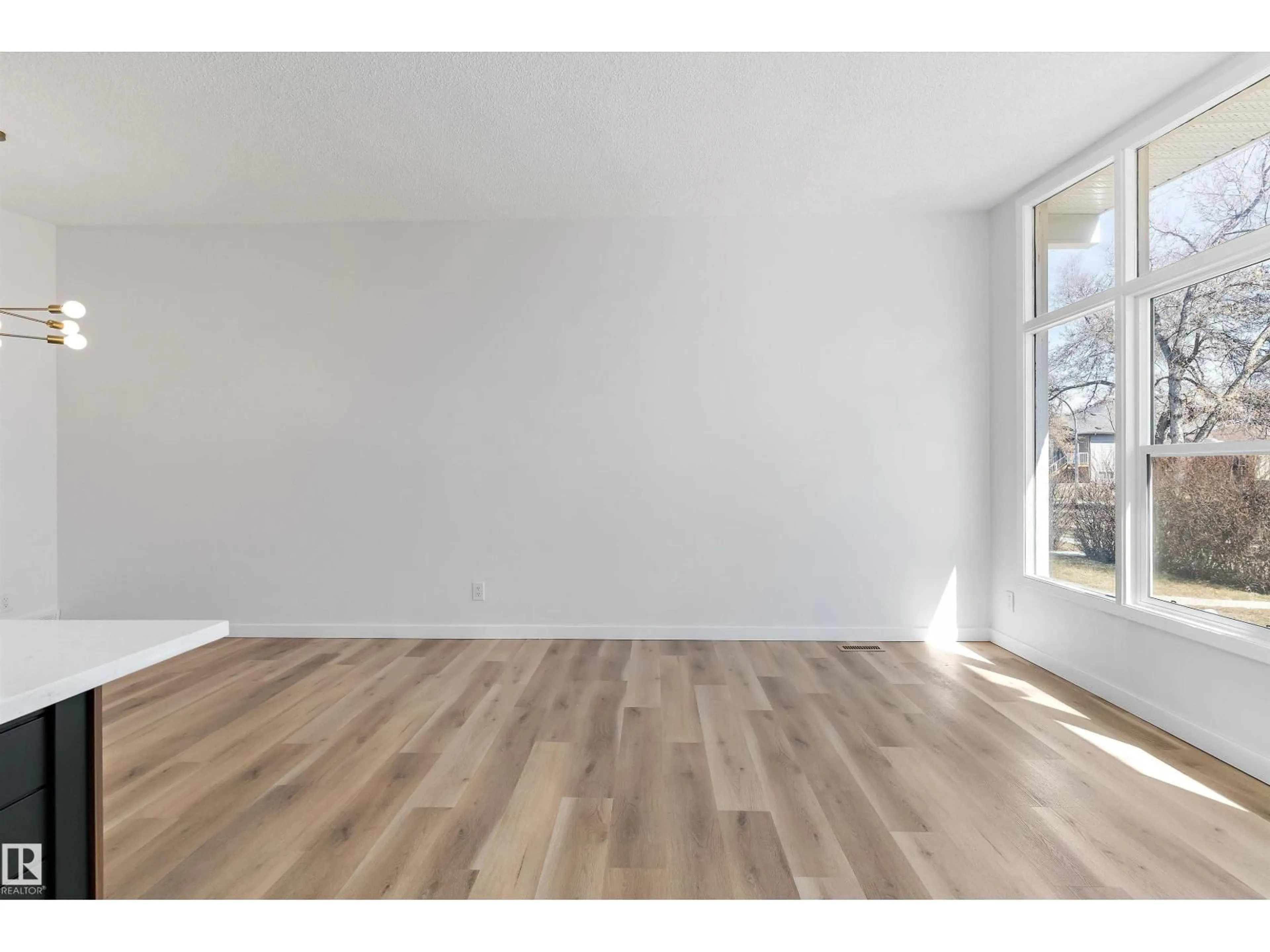A pic of a room for NW - 13046 101 ST, Edmonton Alberta T5E4E9