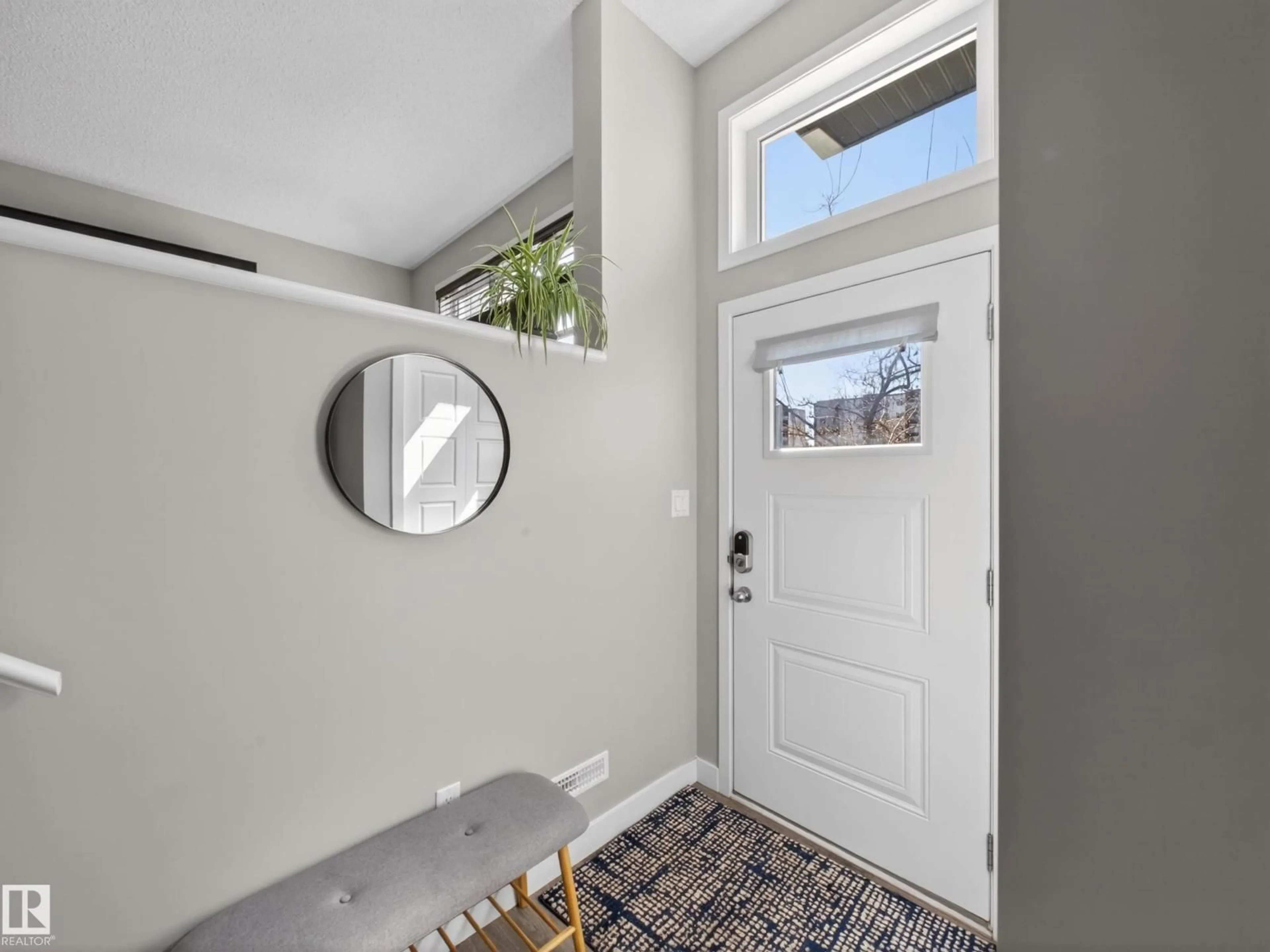 Indoor entryway for 24 - 4470 PROWSE RD, Edmonton Alberta T6W3R5
