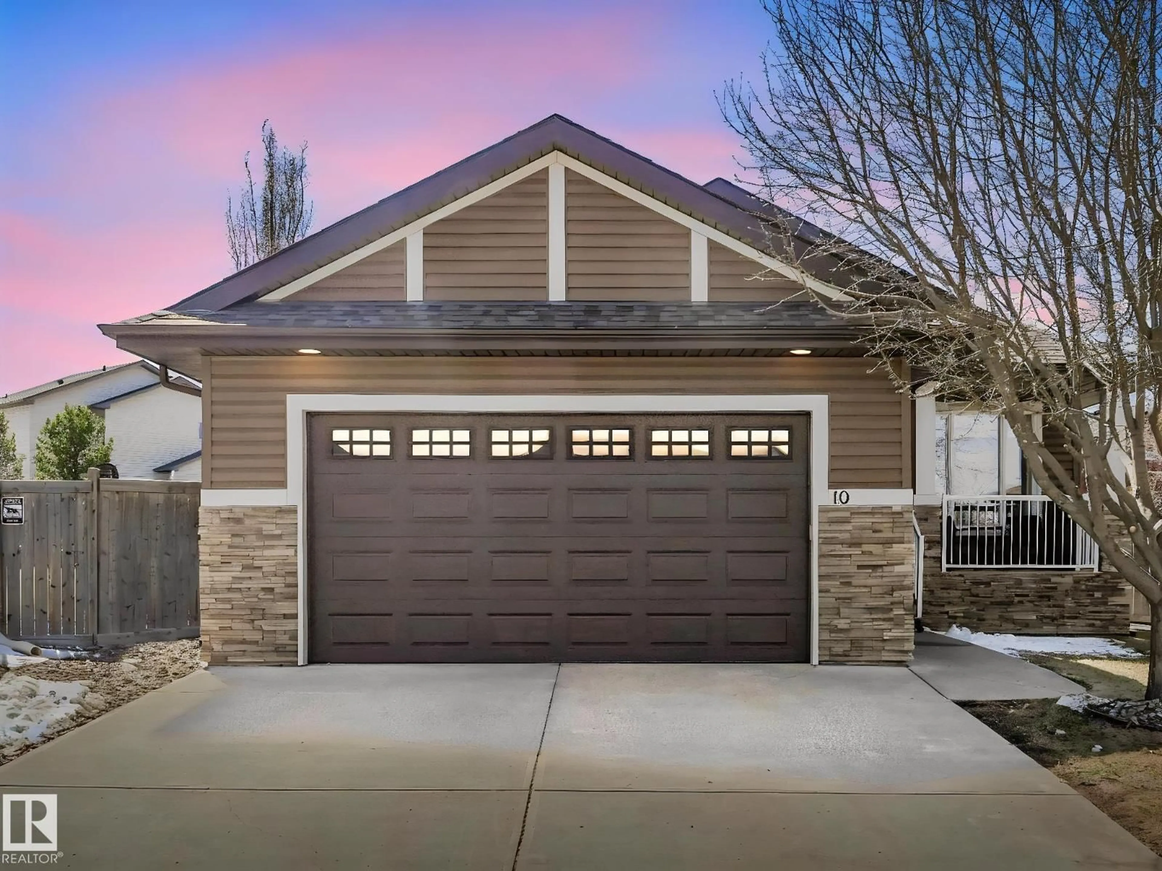 Indoor garage for 10 BRASSARD CO, Beaumont Alberta T4X0E7