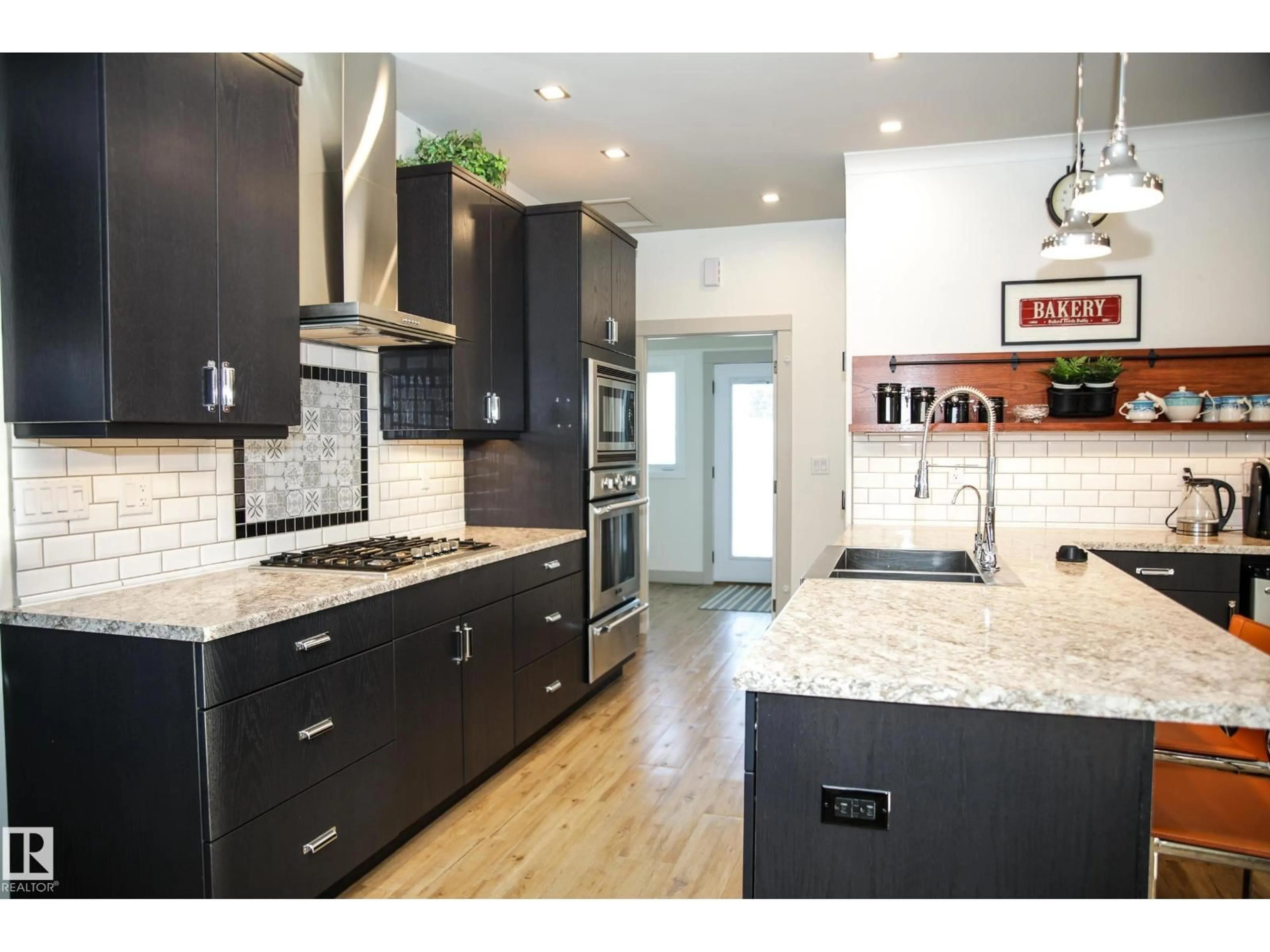 Contemporary kitchen, unknown for 116 MAIN ST, Kingman Alberta T0B2M0