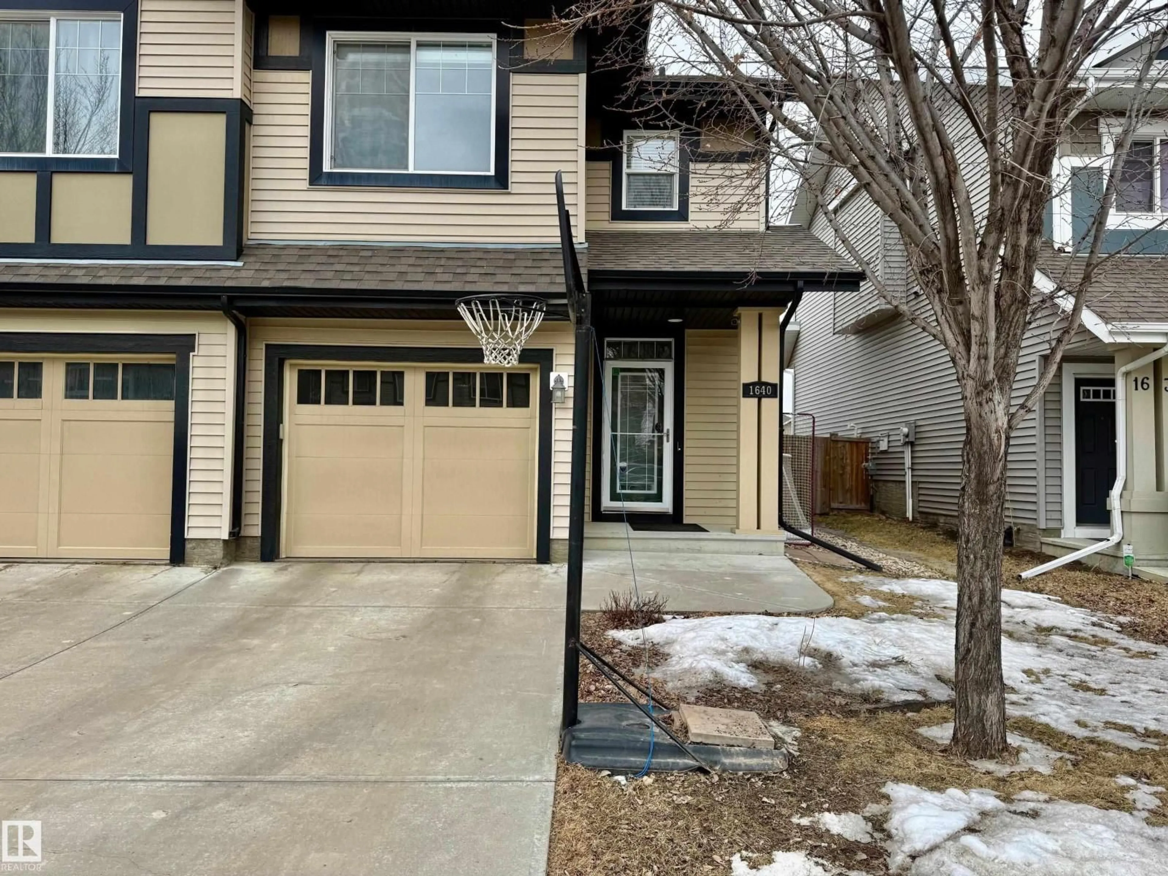 Unknown for 1640 CHAPMAN WY, Edmonton Alberta T6W0Y5