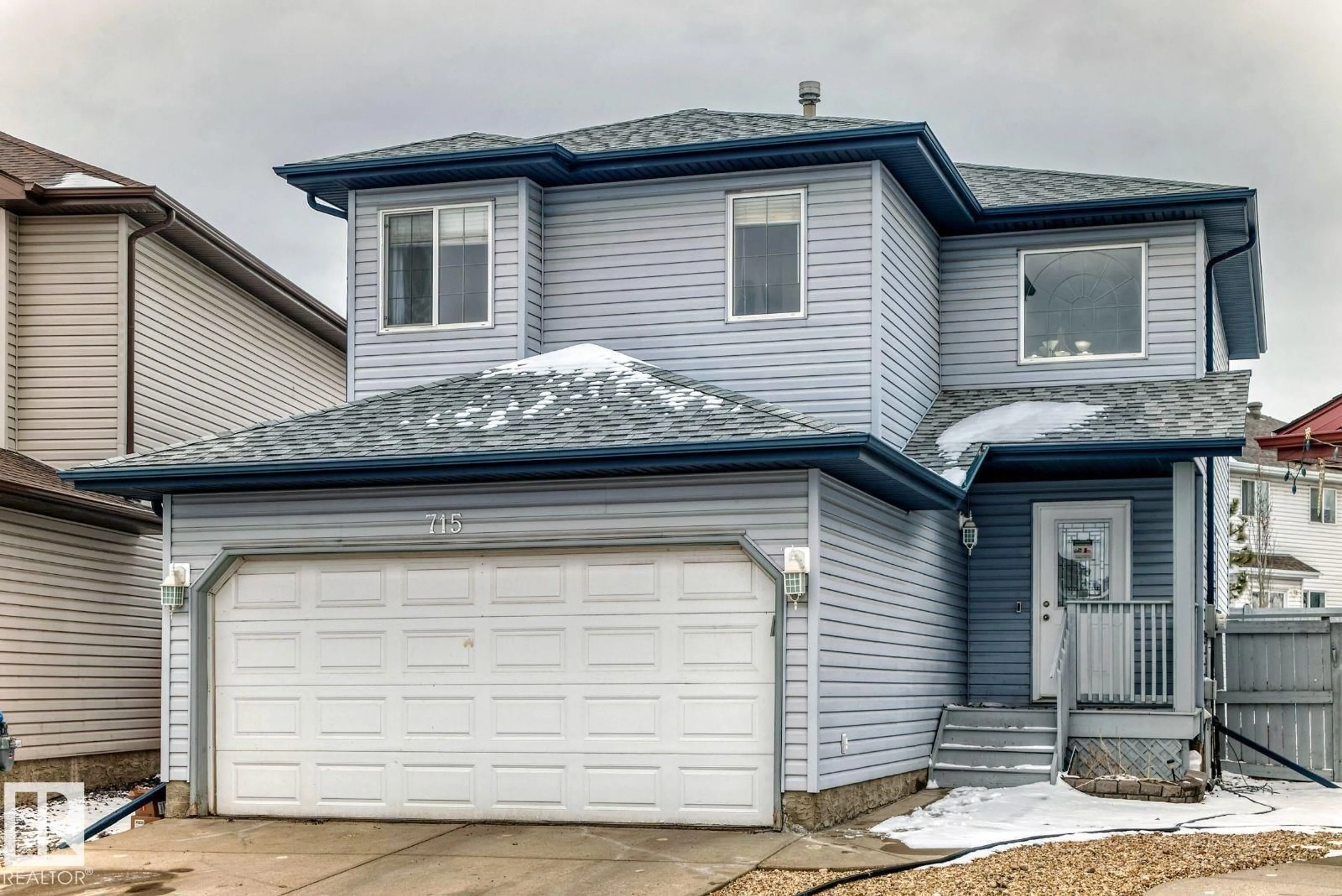 Home with vinyl exterior material, street for 715 HUDSON PL, Edmonton Alberta T6V1W6