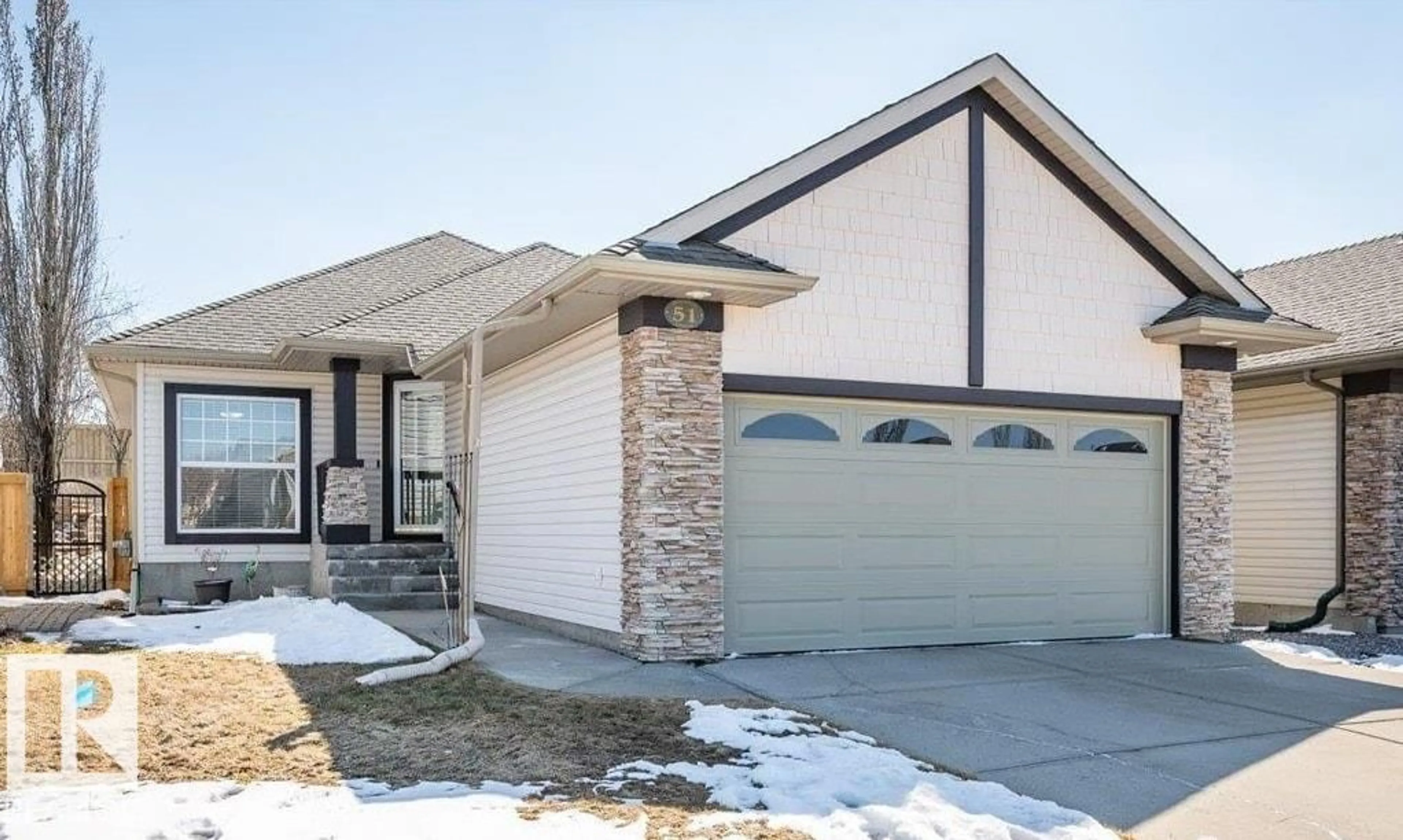 Home with vinyl exterior material, street for 51 RIDGEHAVEN CR, Sherwood Park Alberta T8A6H9