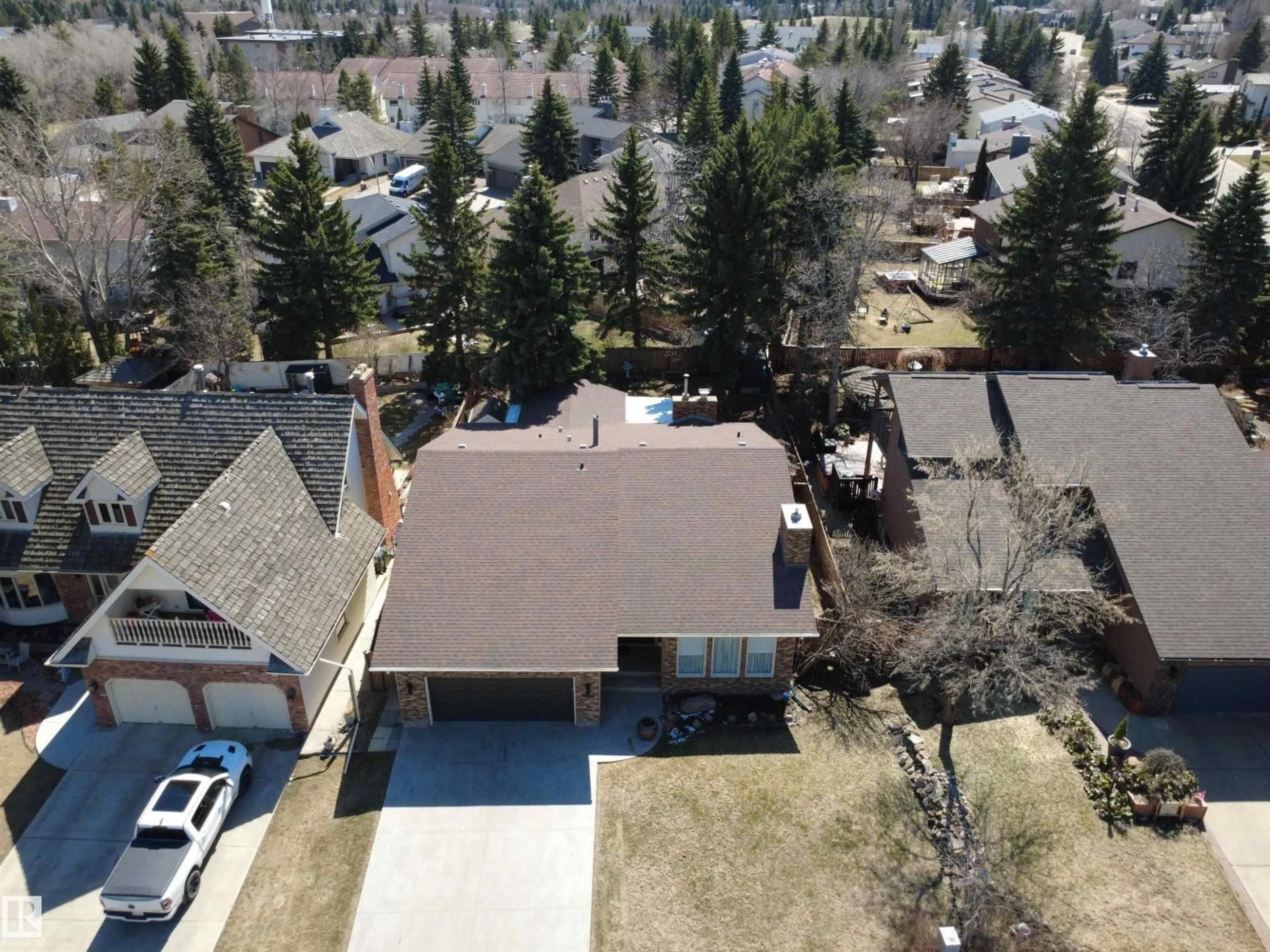 A pic from outside/outdoor area/front of a property/back of a property/a pic from drone, mountain view for 15215 49 AV, Edmonton Alberta T6H5P2