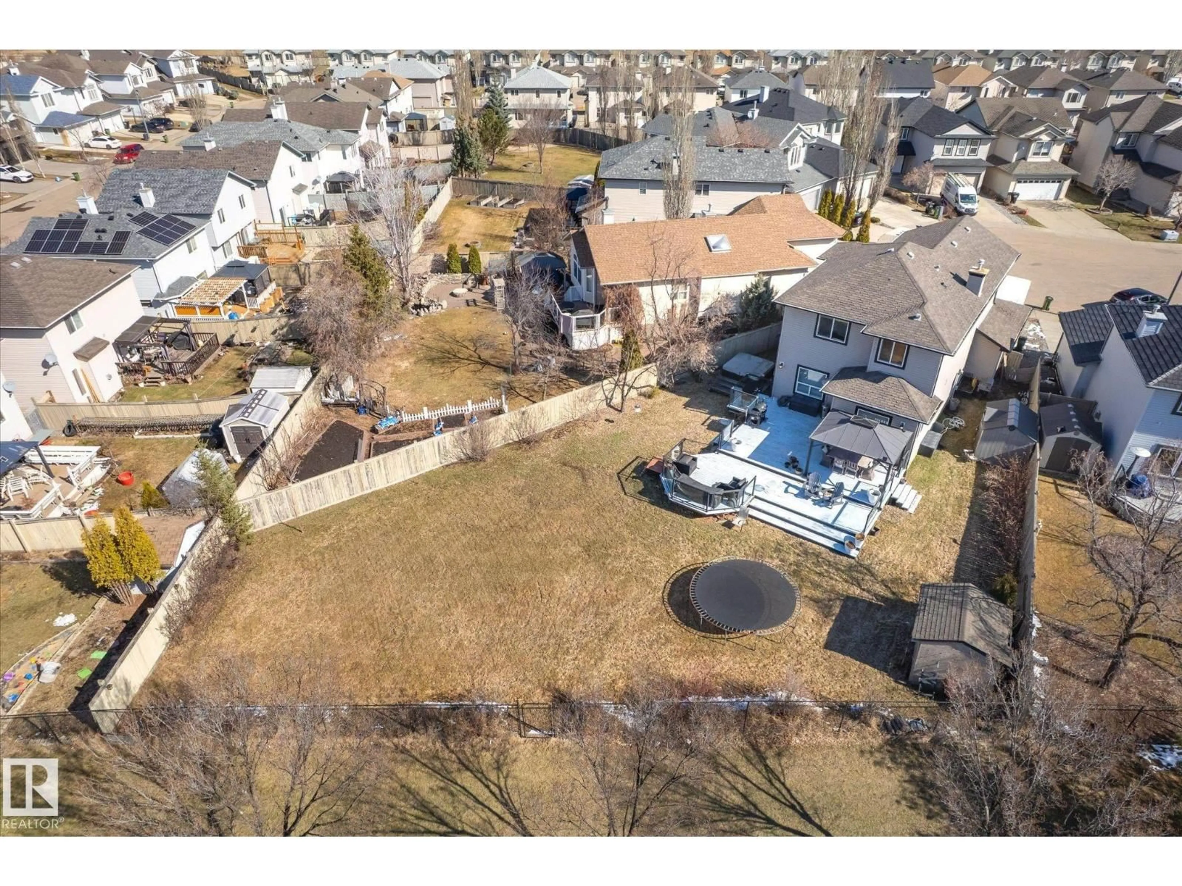 A pic from outside/outdoor area/front of a property/back of a property/a pic from drone, street for 8027 3 AV SW, Edmonton Alberta T6X1K6