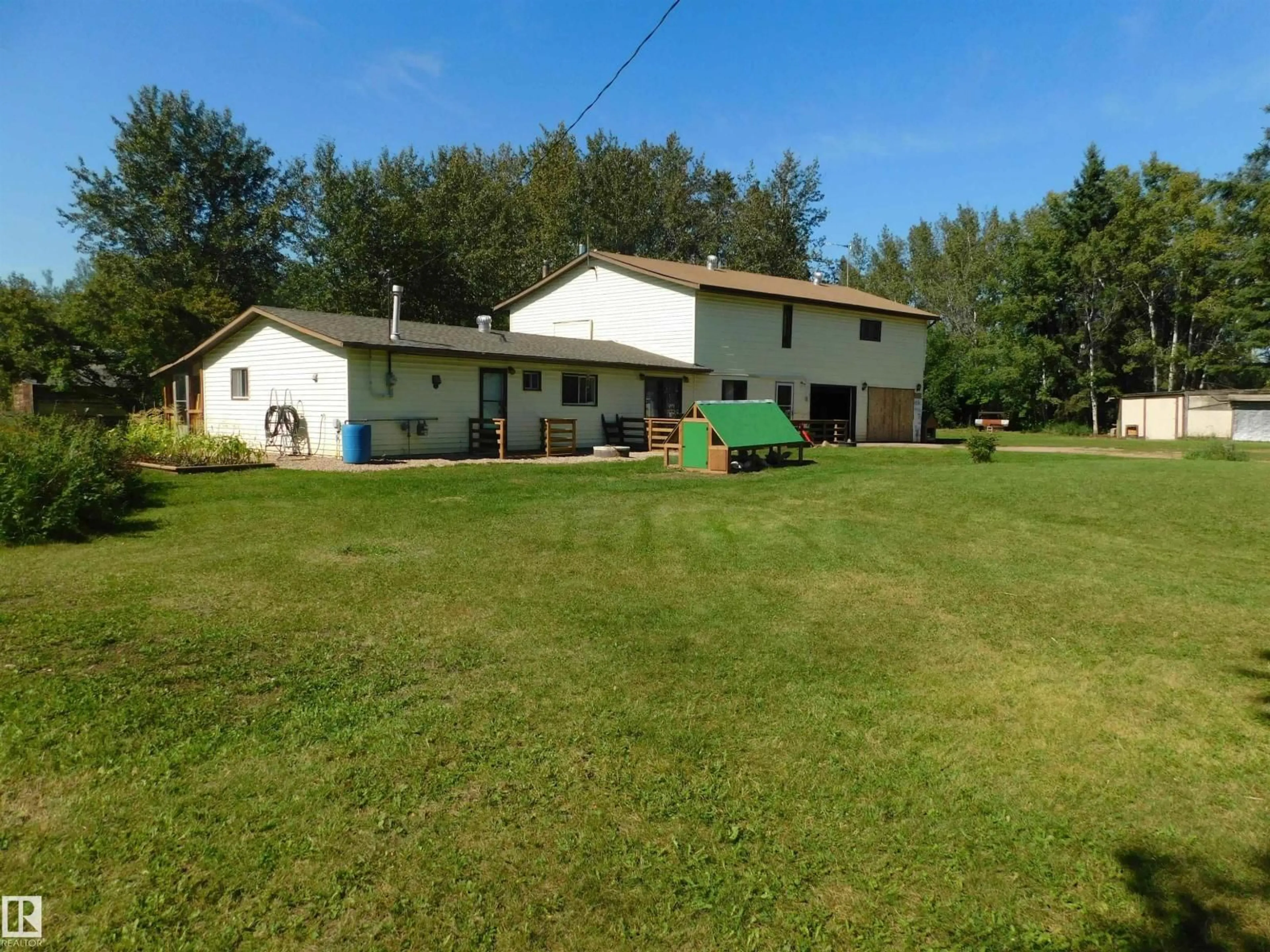 A pic from outside/outdoor area/front of a property/back of a property/a pic from drone, unknown for 2 - 23429 TWP RD 584, Rural Westlock County Alberta T0G1L0