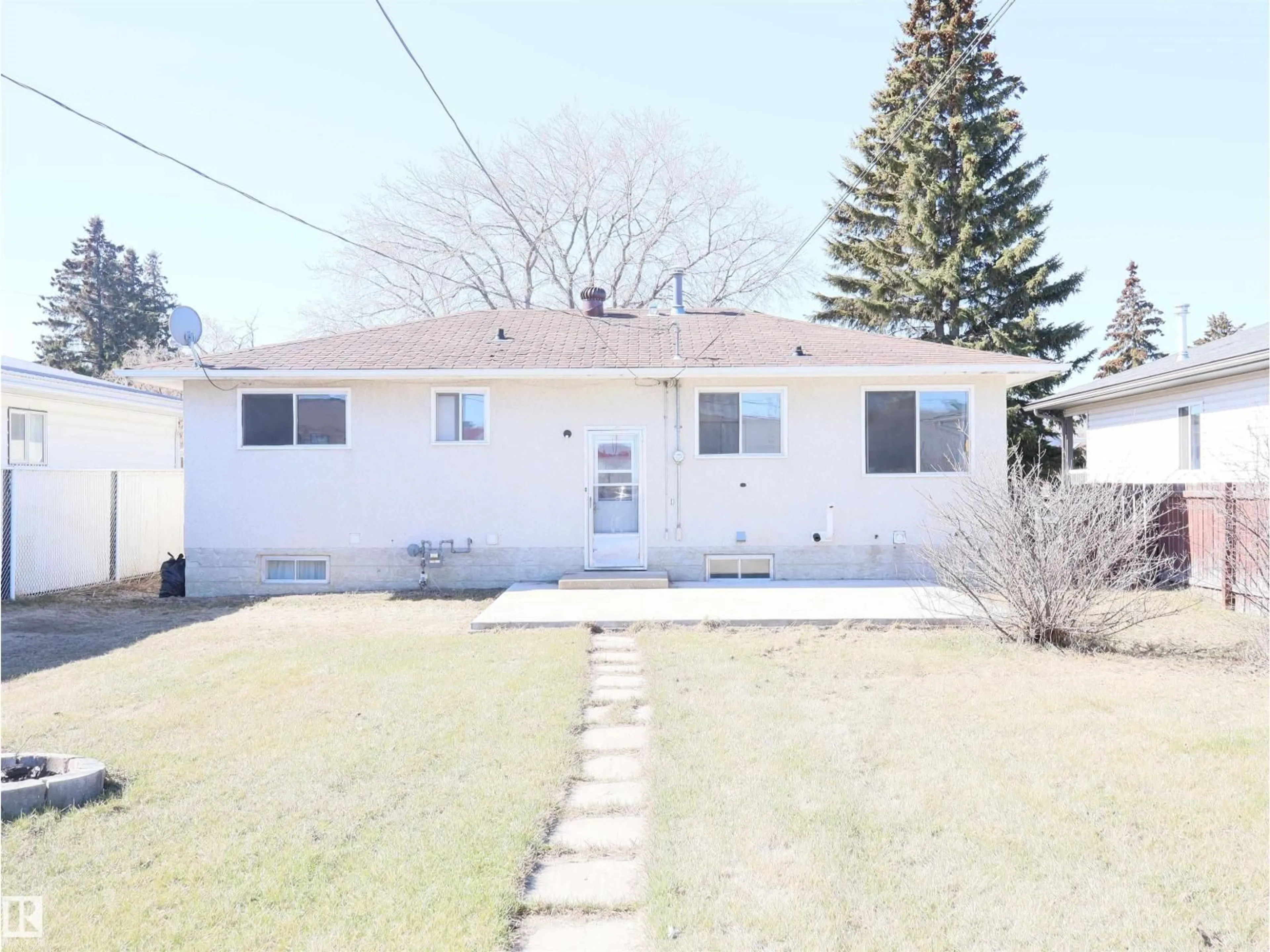 A pic from outside/outdoor area/front of a property/back of a property/a pic from drone, street for 4934 49 AVENUE, Barrhead Alberta T7N1G6
