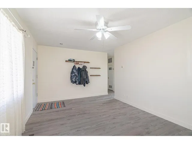 10531 128 AV, Edmonton 5