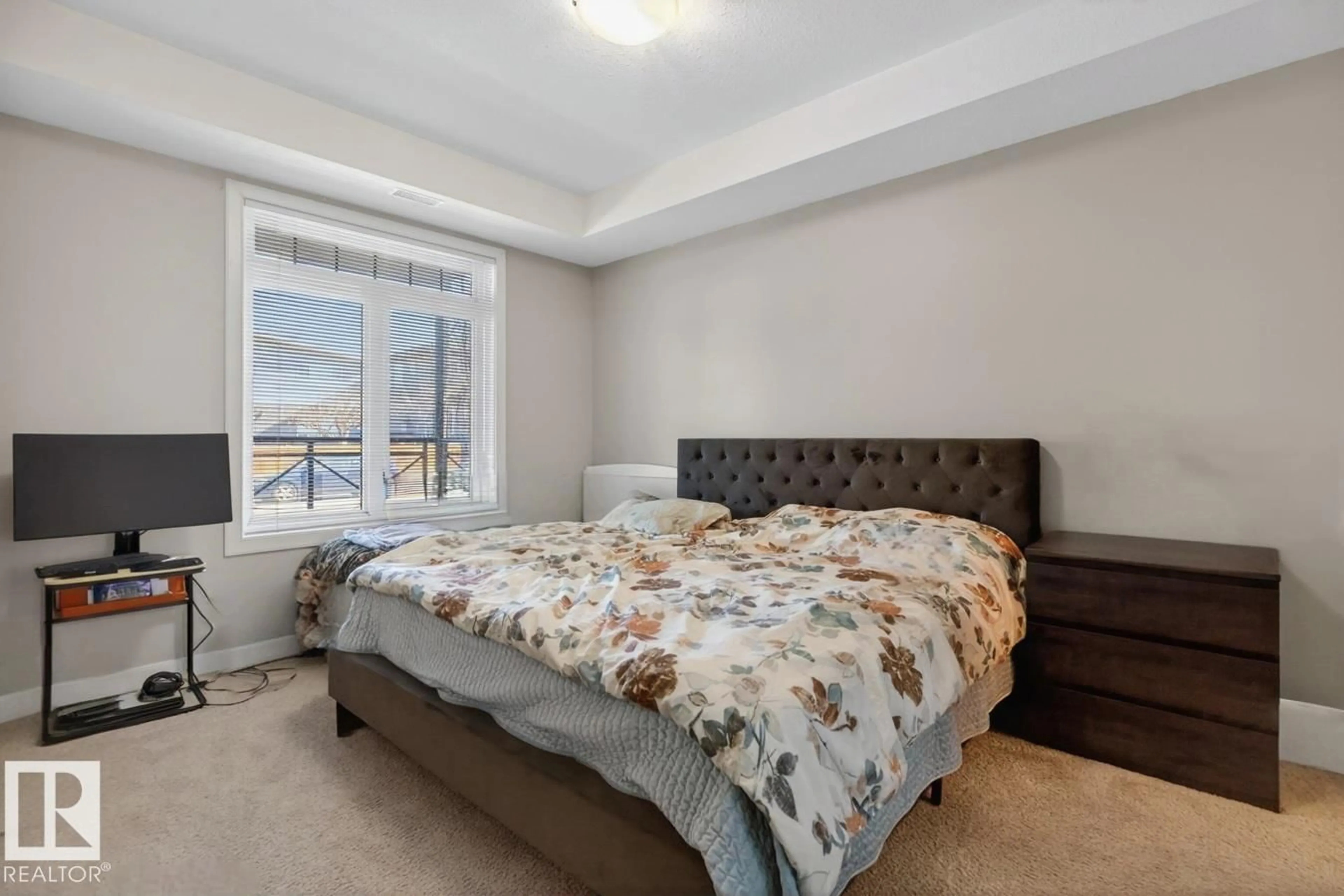 Bedroom with bed, carpet floor for #102 - 10811 72 AV, Edmonton Alberta T6E1A4