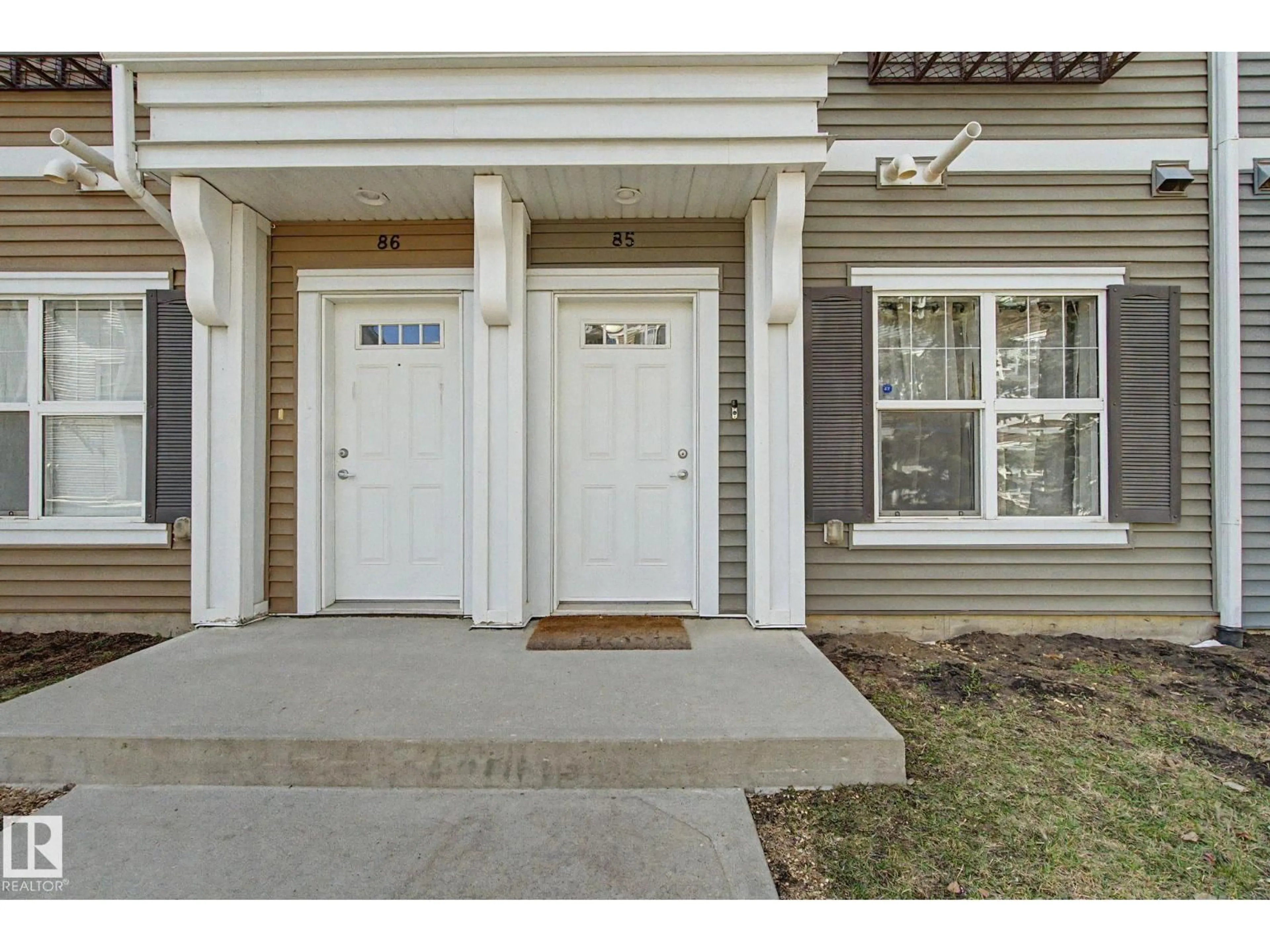 Indoor entryway for #85 - 2803 JAMES MOWATT TR, Edmonton Alberta T6W2P5