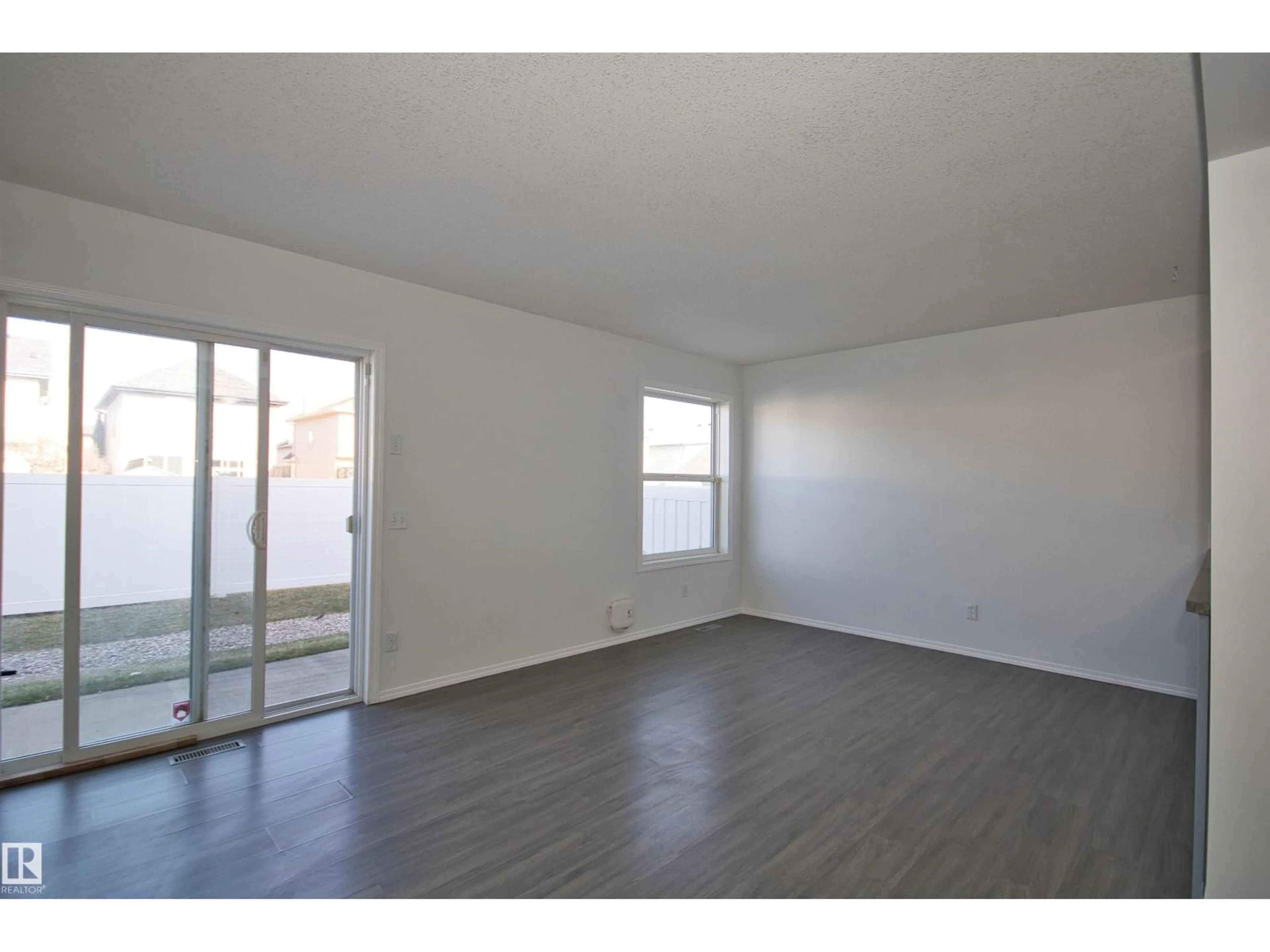 A pic of a room for #11 - 230 EDWARDS DR, Edmonton Alberta T6X1G7