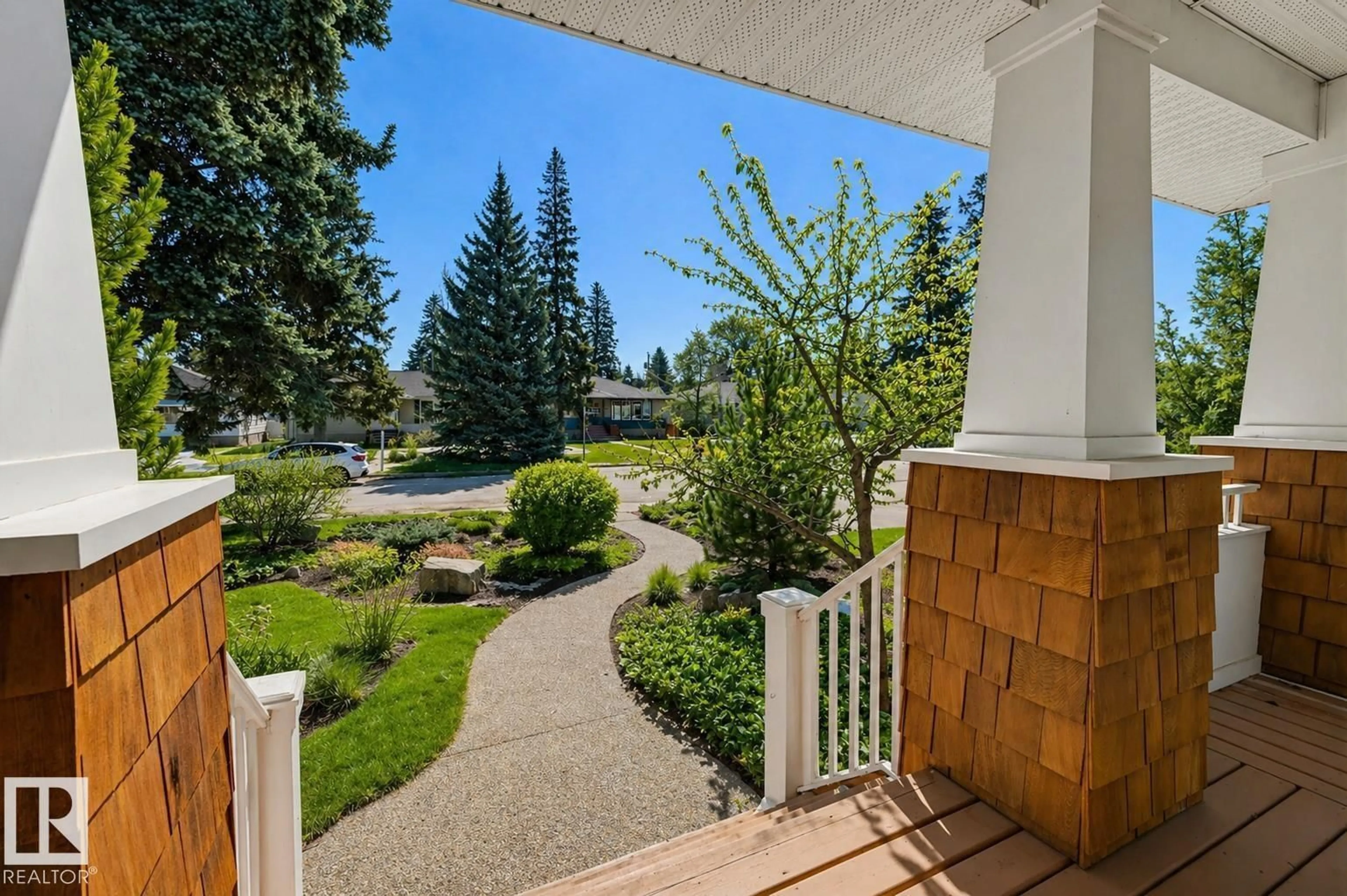 Patio, unknown for 14504 MACKENZIE DR, Edmonton Alberta T5R5V9