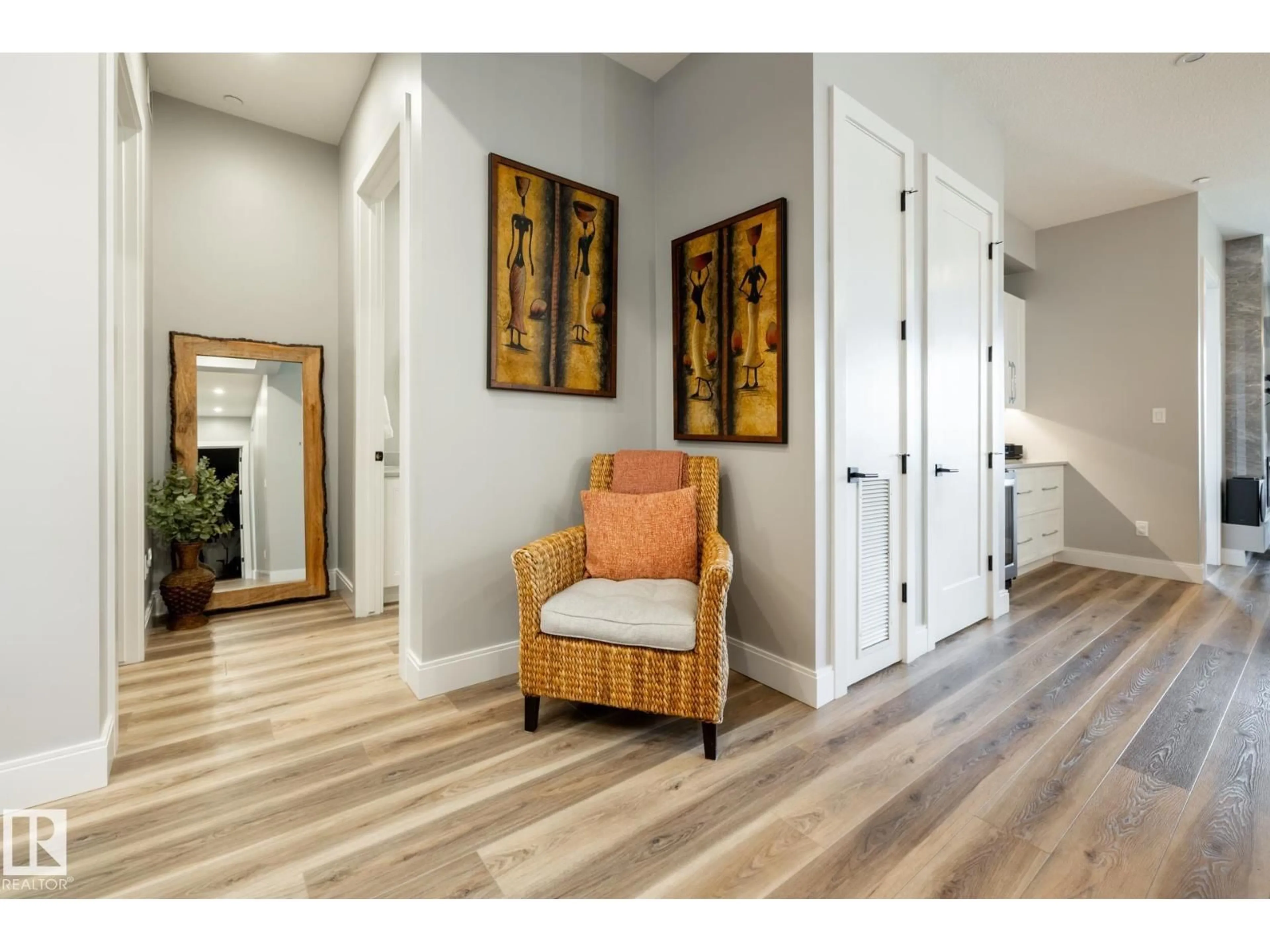 Indoor entryway for #108 - 7463 MAY COMMON, Edmonton Alberta T6R0X1