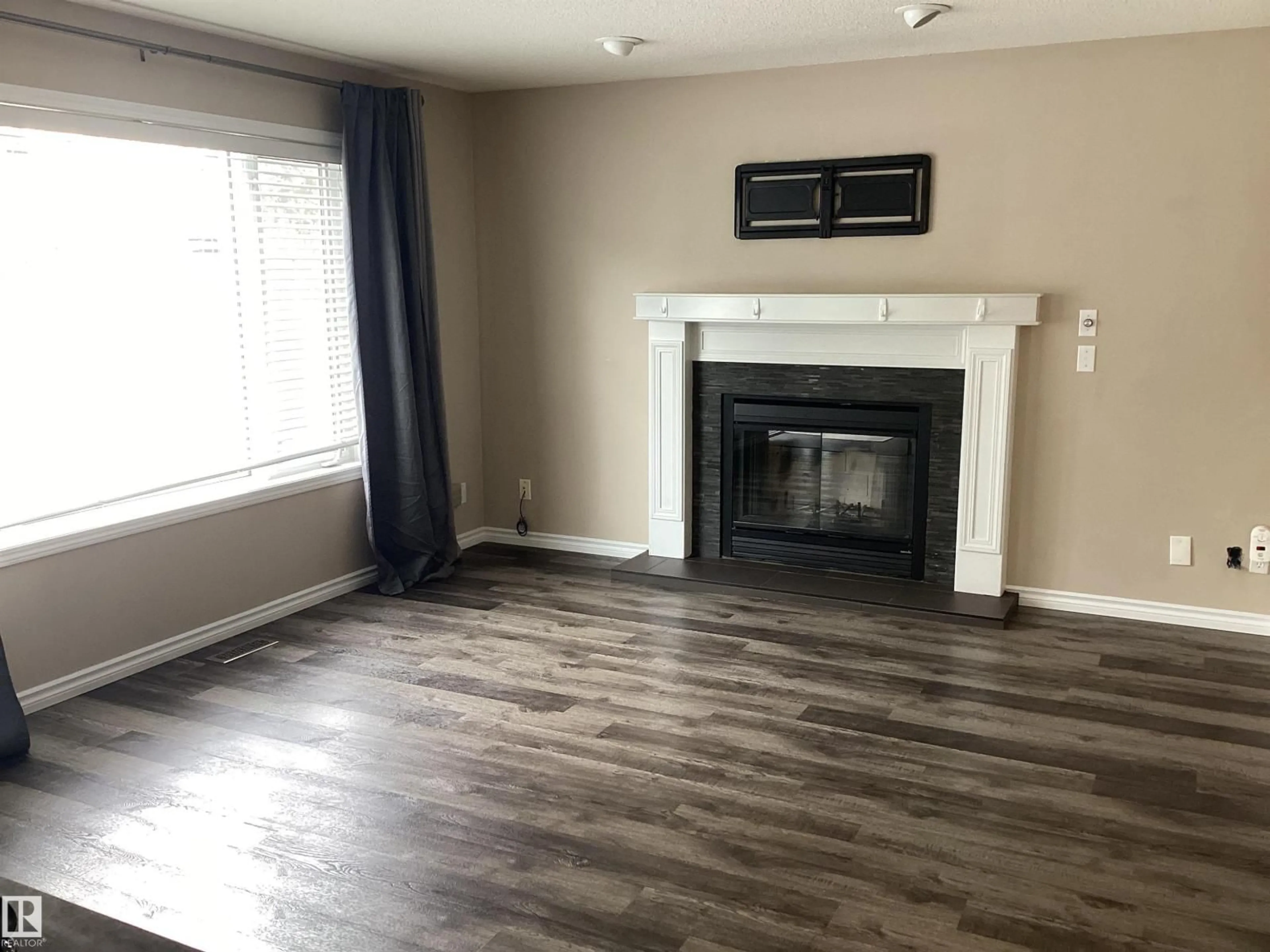 A pic of a room for 54 LEONARD DRIVE, St. Albert Alberta T8N6T3